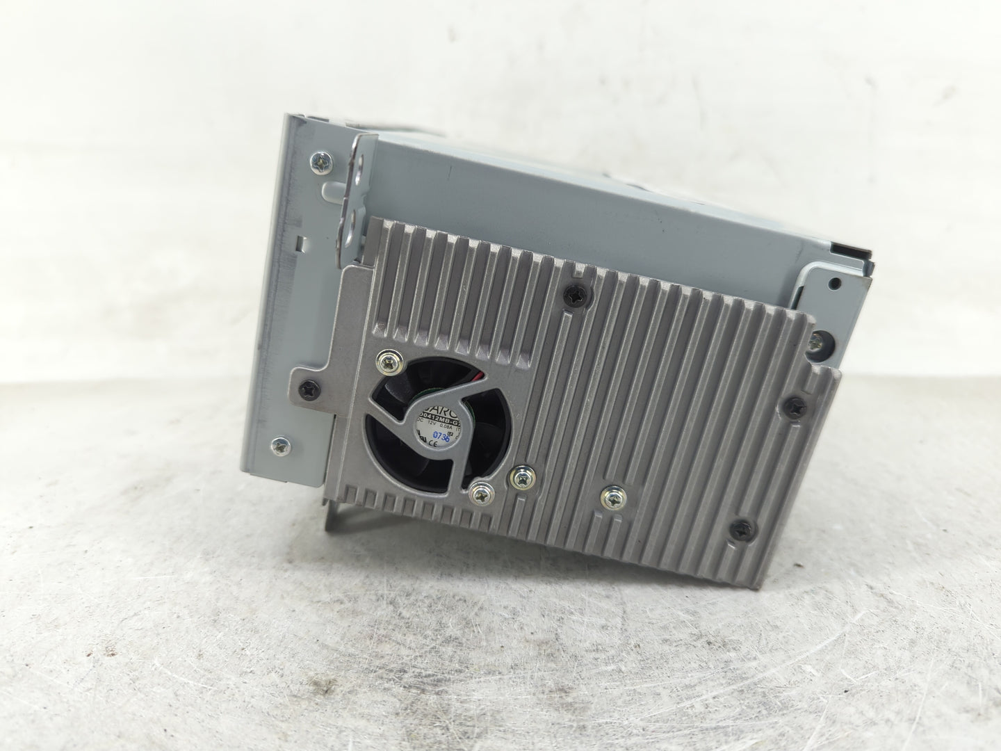 2011-2012 Buick Regal Radio AM FM Cd Player Receiver Replacement P/N:20983517 Fits Fits 2010 2011 2012 OEM Used Auto Parts -