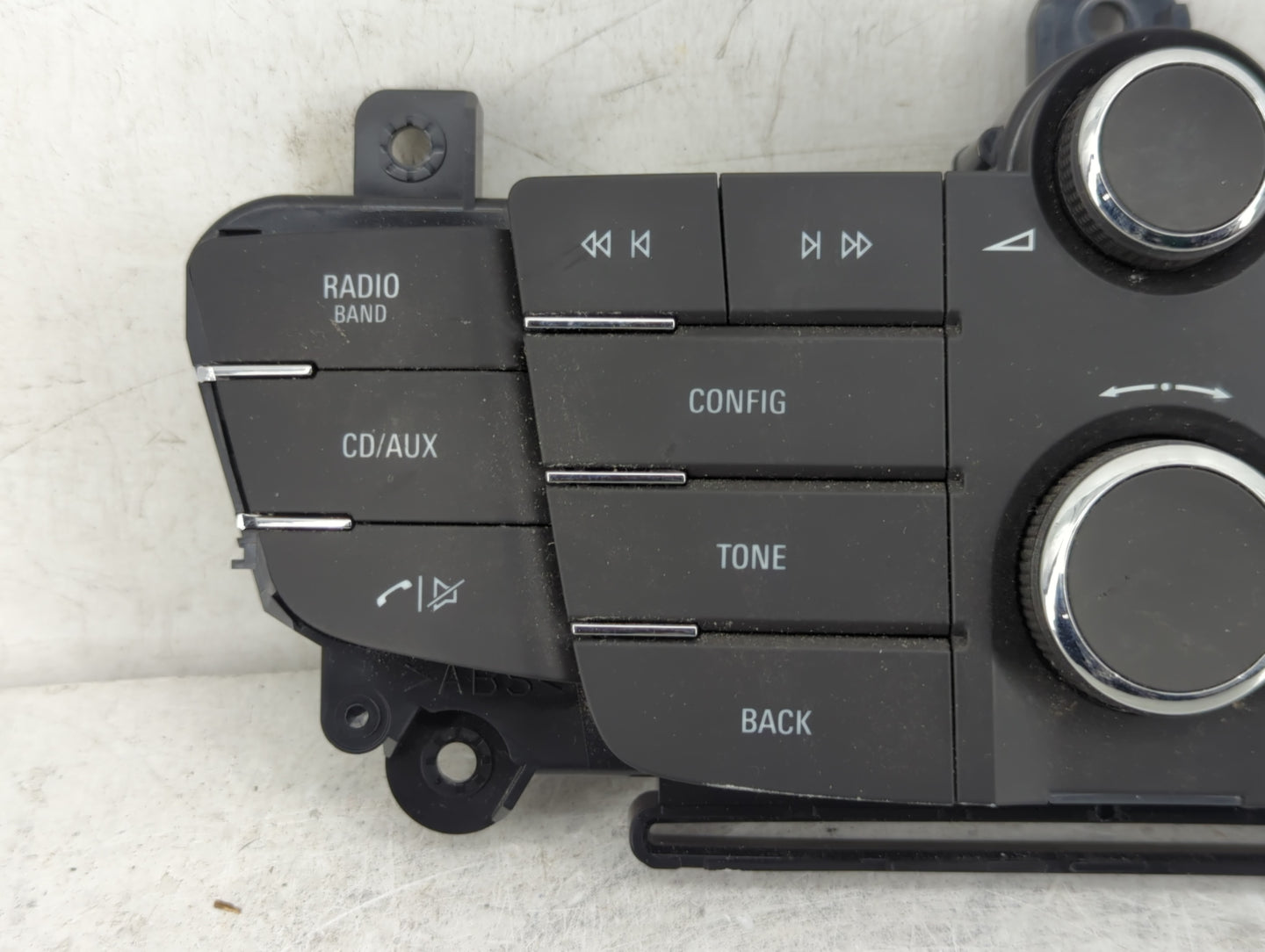 2011-2012 Buick Regal Radio Control Panel - Oemusedautoparts1.com