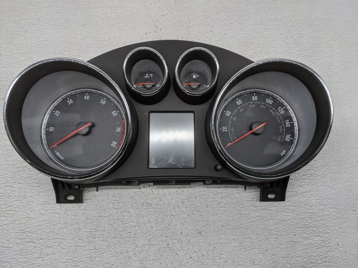 2011 Buick Regal Instrument Cluster Speedometer Gauges P/N:13332274 Fits OEM Used Auto Parts - Oemusedautoparts1.com