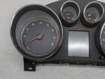 2011 Buick Regal Instrument Cluster Speedometer Gauges P/N:13332274 Fits OEM Used Auto Parts