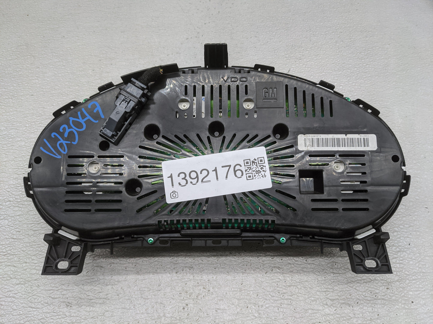 2011 Buick Regal Instrument Cluster Speedometer Gauges P/N:13332274 Fits OEM Used Auto Parts - Oemusedautoparts1.com