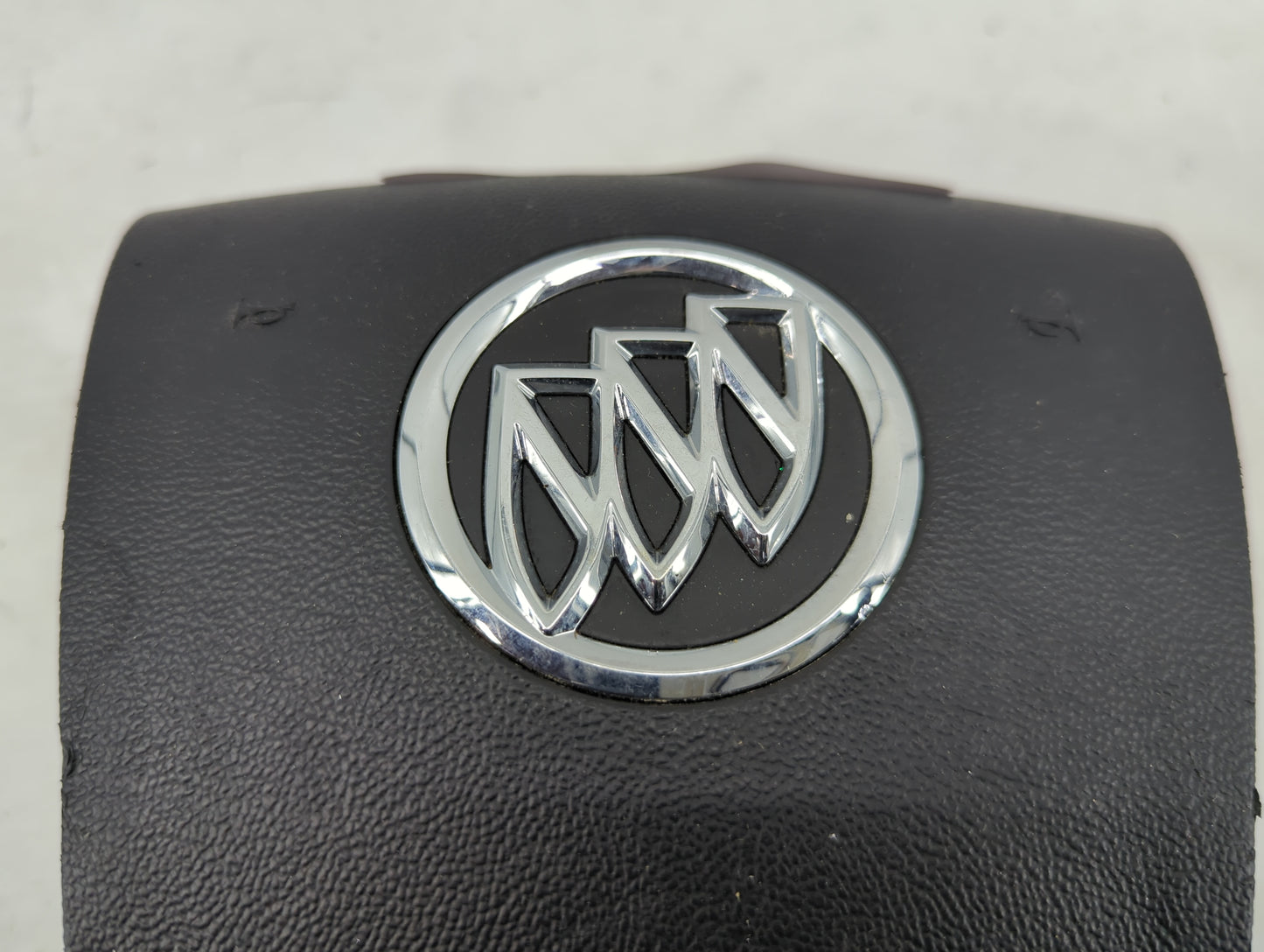 2011-2012 Buick Regal Air Bag Driver Left Steering Wheel Mounted P/N:20941388 Fits Fits 2011 2012 OEM Used Auto Parts - Oemu