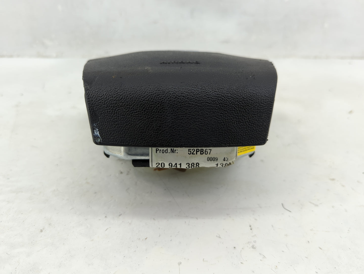2011-2012 Buick Regal Air Bag Driver Left Steering Wheel Mounted P/N:20941388 Fits Fits 2011 2012 OEM Used Auto Parts - Oemu