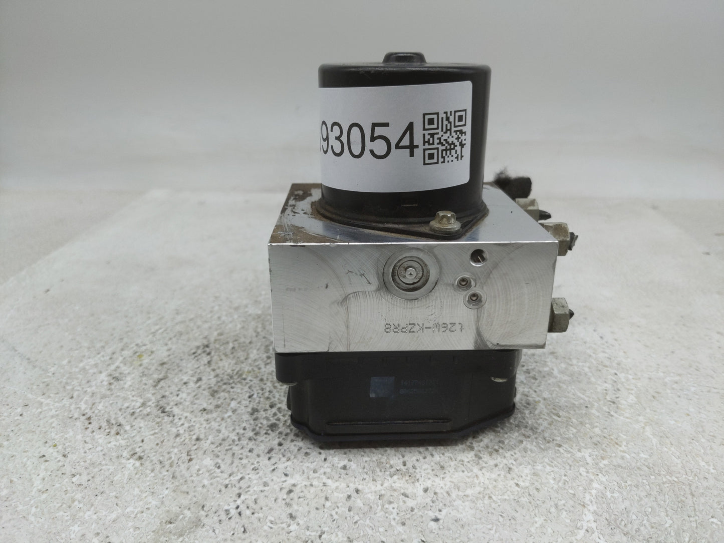 2011 Buick Regal ABS Pump Control Module Replacement P/N:13328651 Fits OEM Used Auto Parts - Oemusedautoparts1.com