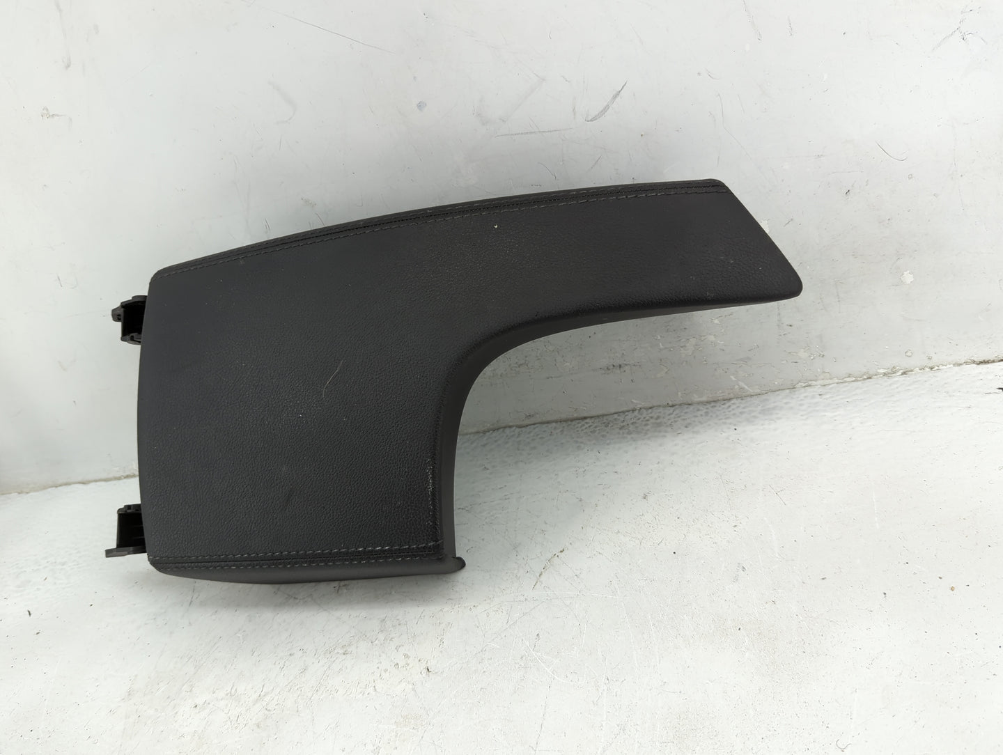 2011 Buick Regal Center Console Armrest Cover Lid Fits OEM Used Auto Parts - Oemusedautoparts1.com
