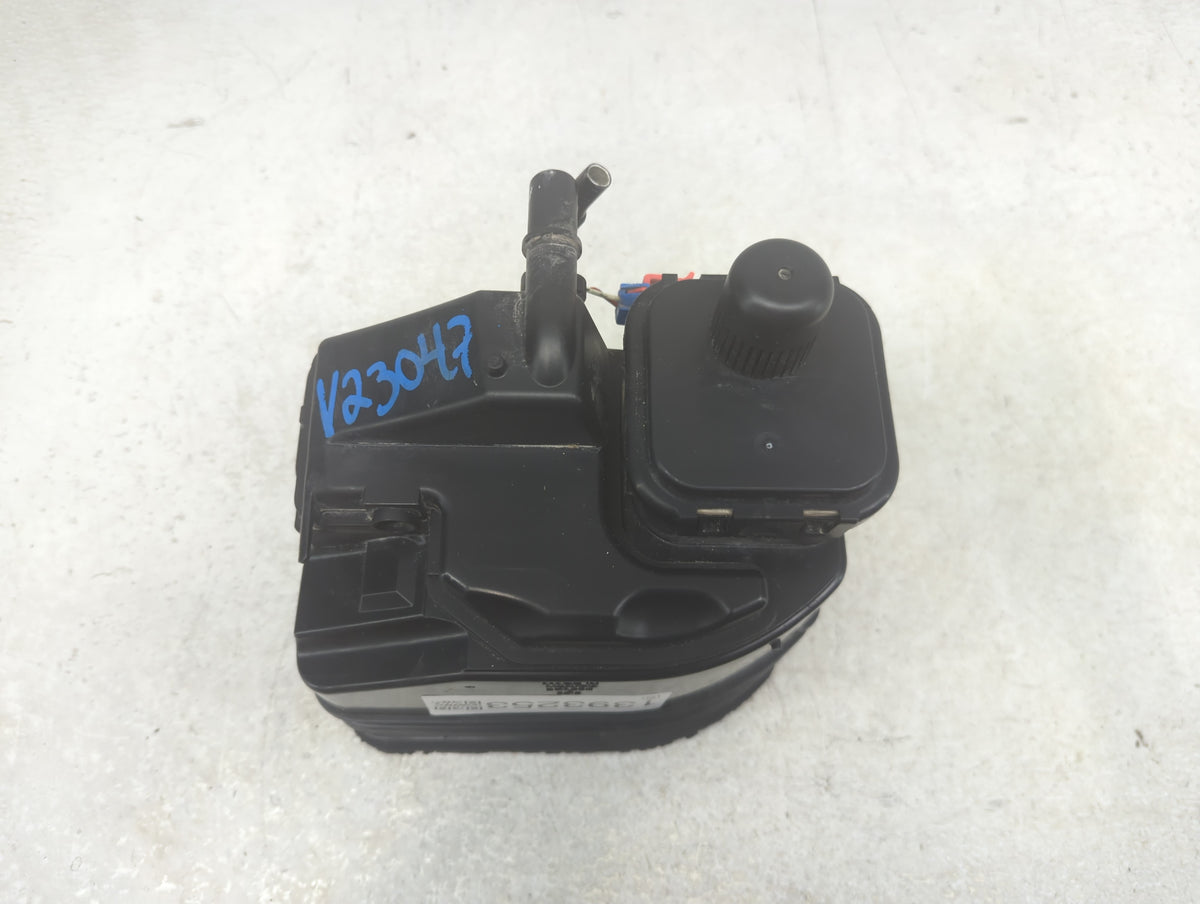 2011 Buick Regal Fuel Vapor Charcoal Canister 1393253 - Oemusedautoparts1.com