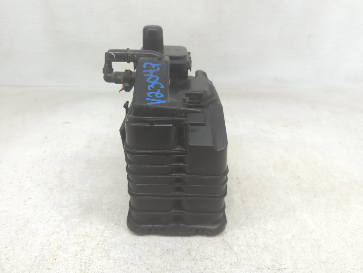 2011 Buick Regal Fuel Vapor Charcoal Canister 1393253 - Oemusedautoparts1.com