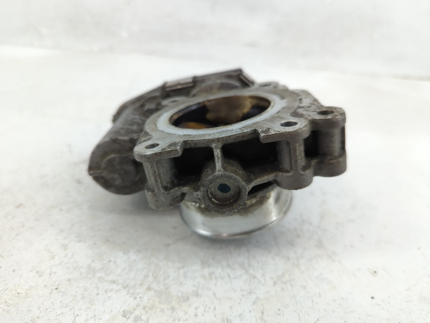 2011 Buick Regal Throttle Body P/N:668AA 186AA Fits Fits 2007 2008 2009 2010 OEM Used Auto Parts - Oemusedautoparts1.com