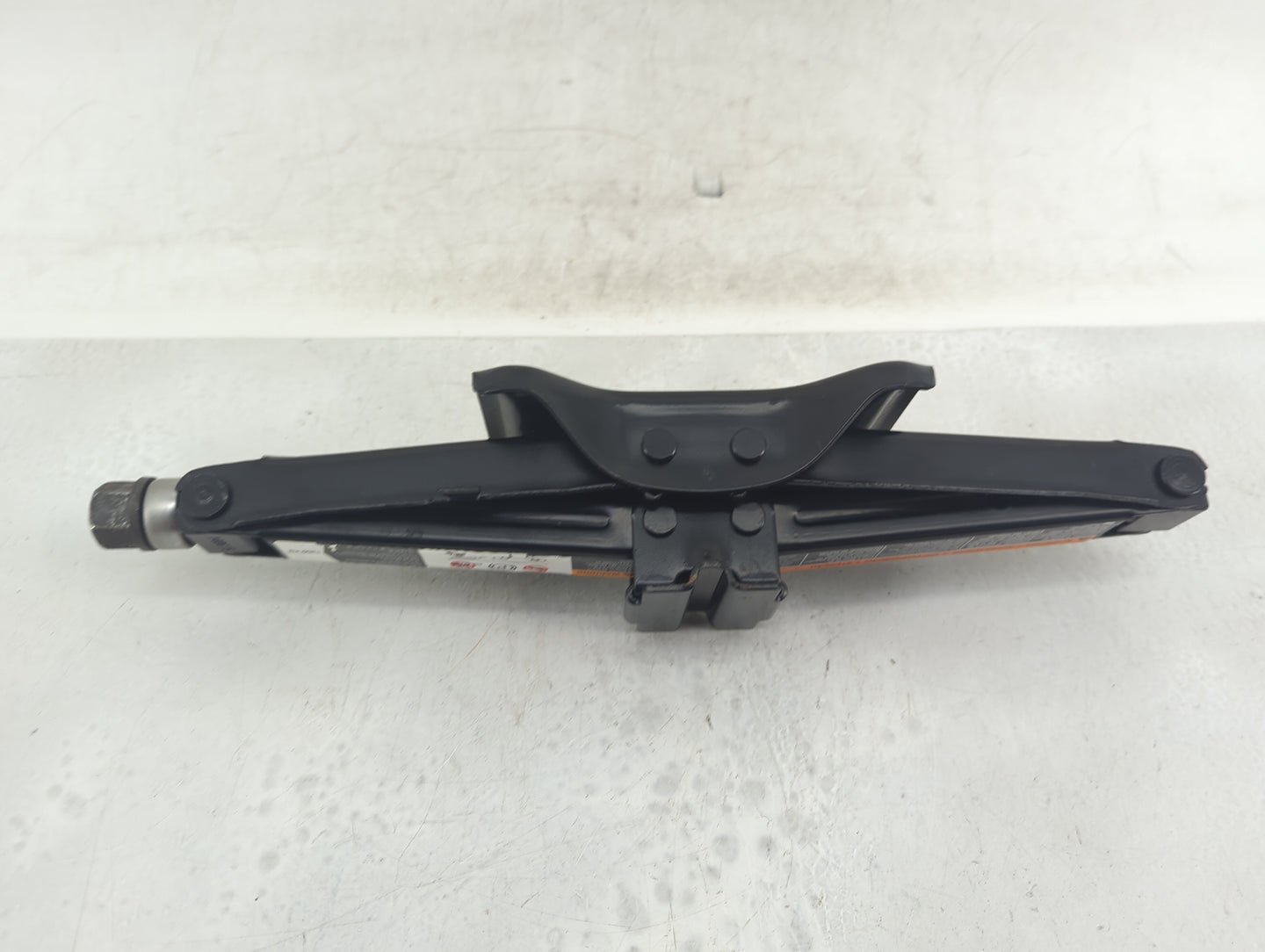 2011 Buick Regal Spare Scissor Car Jack - Oemusedautoparts1.com