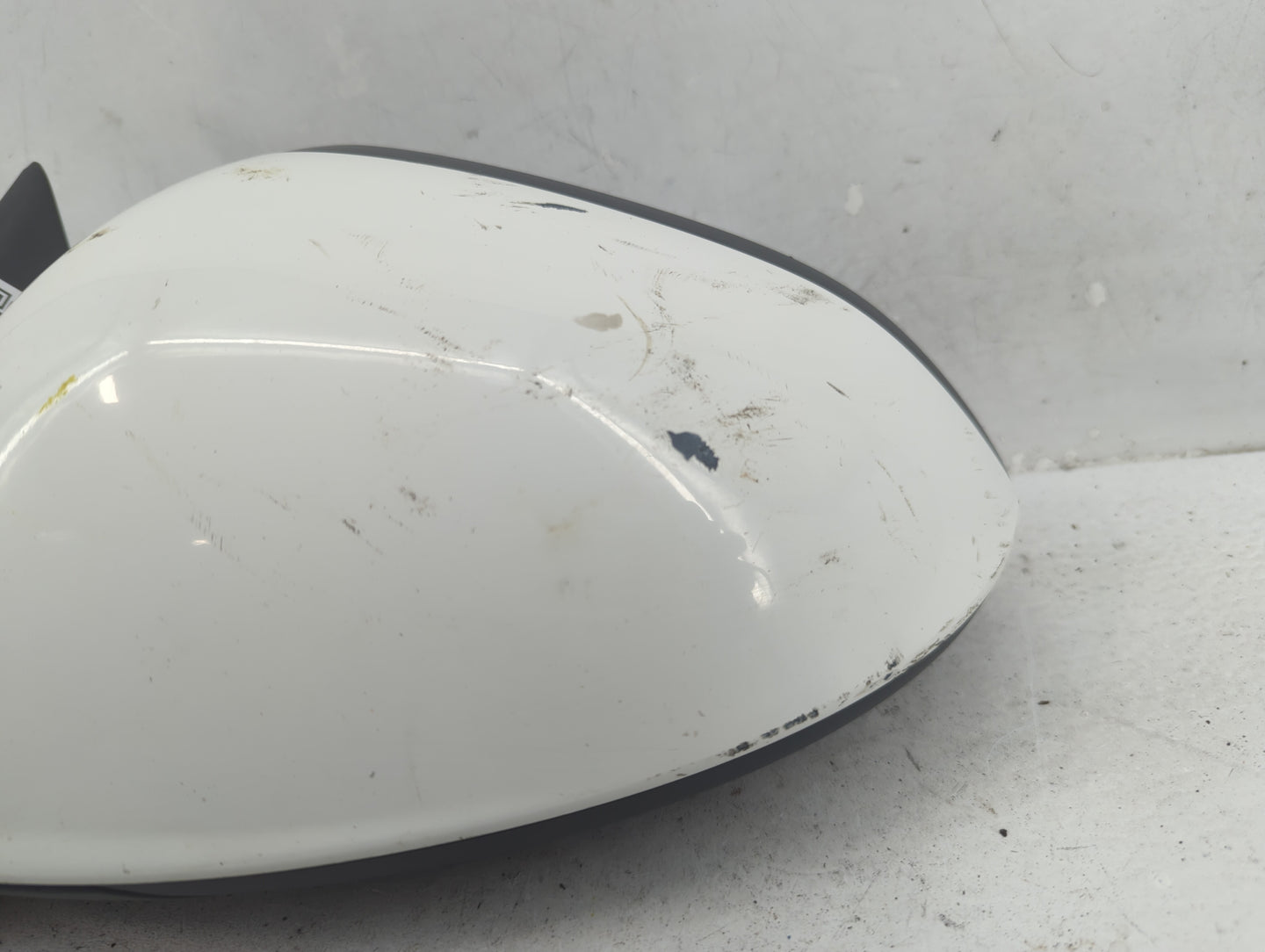 2011-2013 Buick Regal Driver Side View Mirror - Left Door Mirror OEM Used - Oemusedautoparts1.com