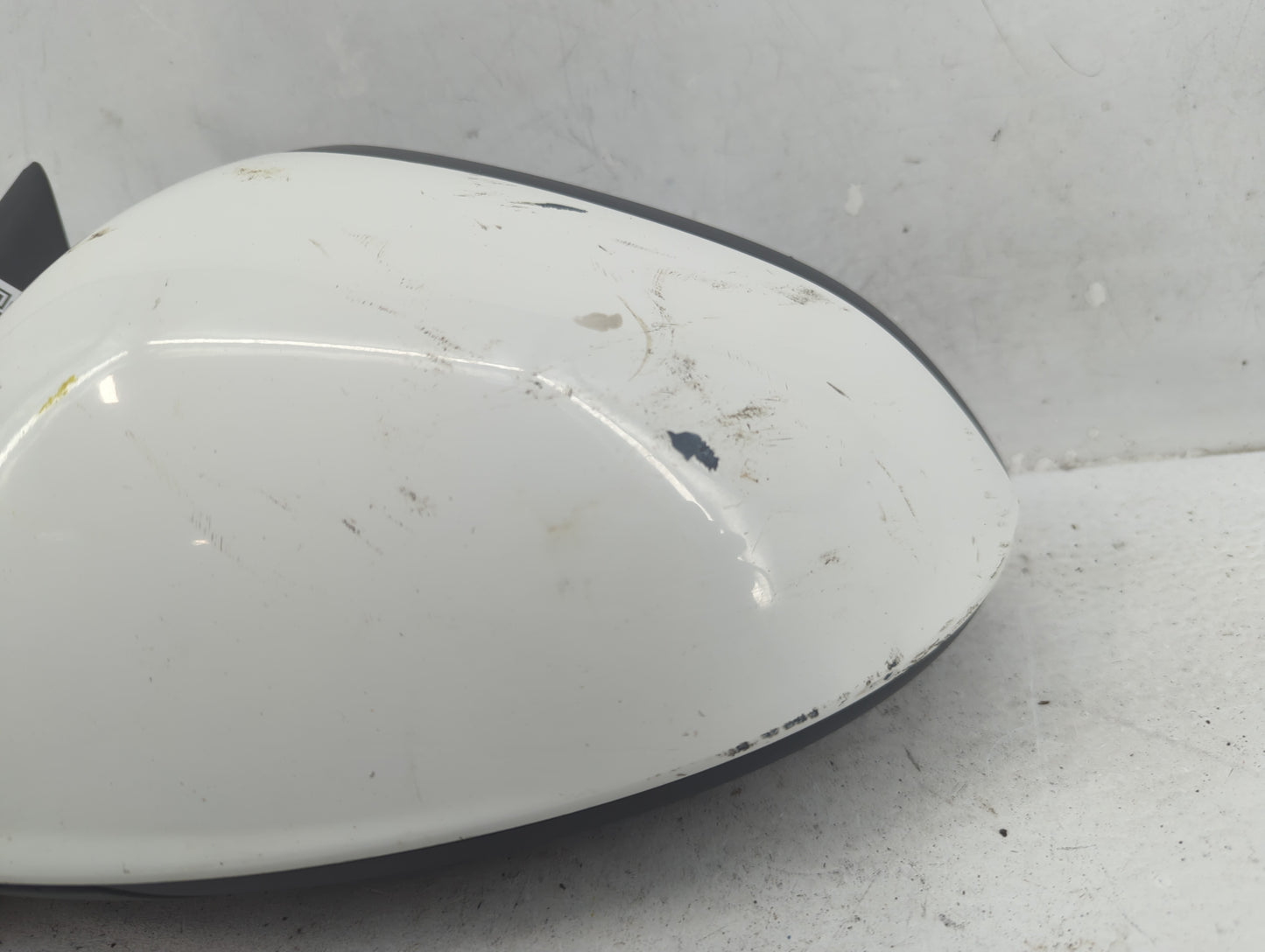 2011-2013 Buick Regal Driver Side View Mirror - Left Door Mirror OEM Used - Oemusedautoparts1.com