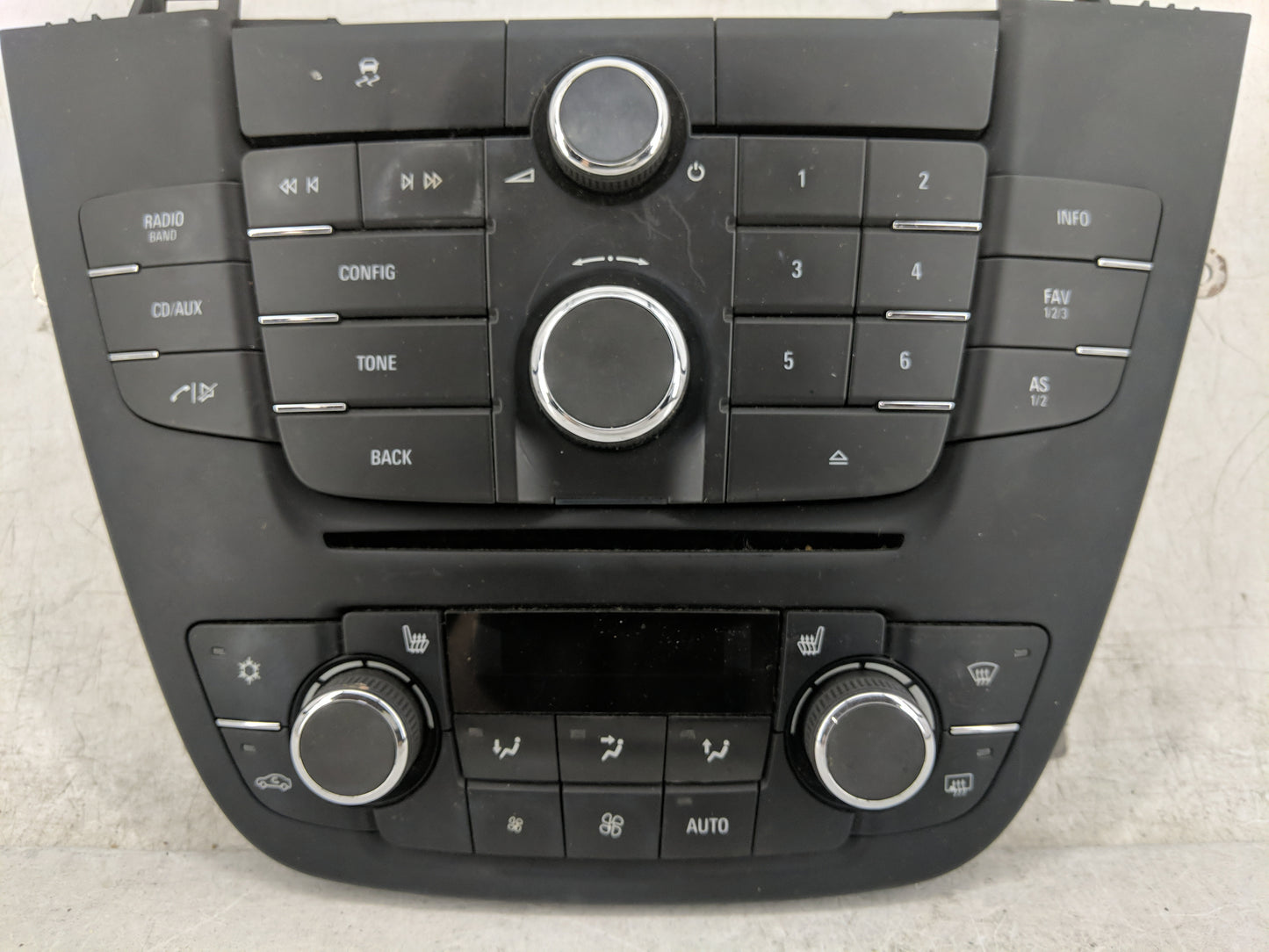 2011-2012 Buick Regal Radio Control Panel 1445609 - Oemusedautoparts1.com