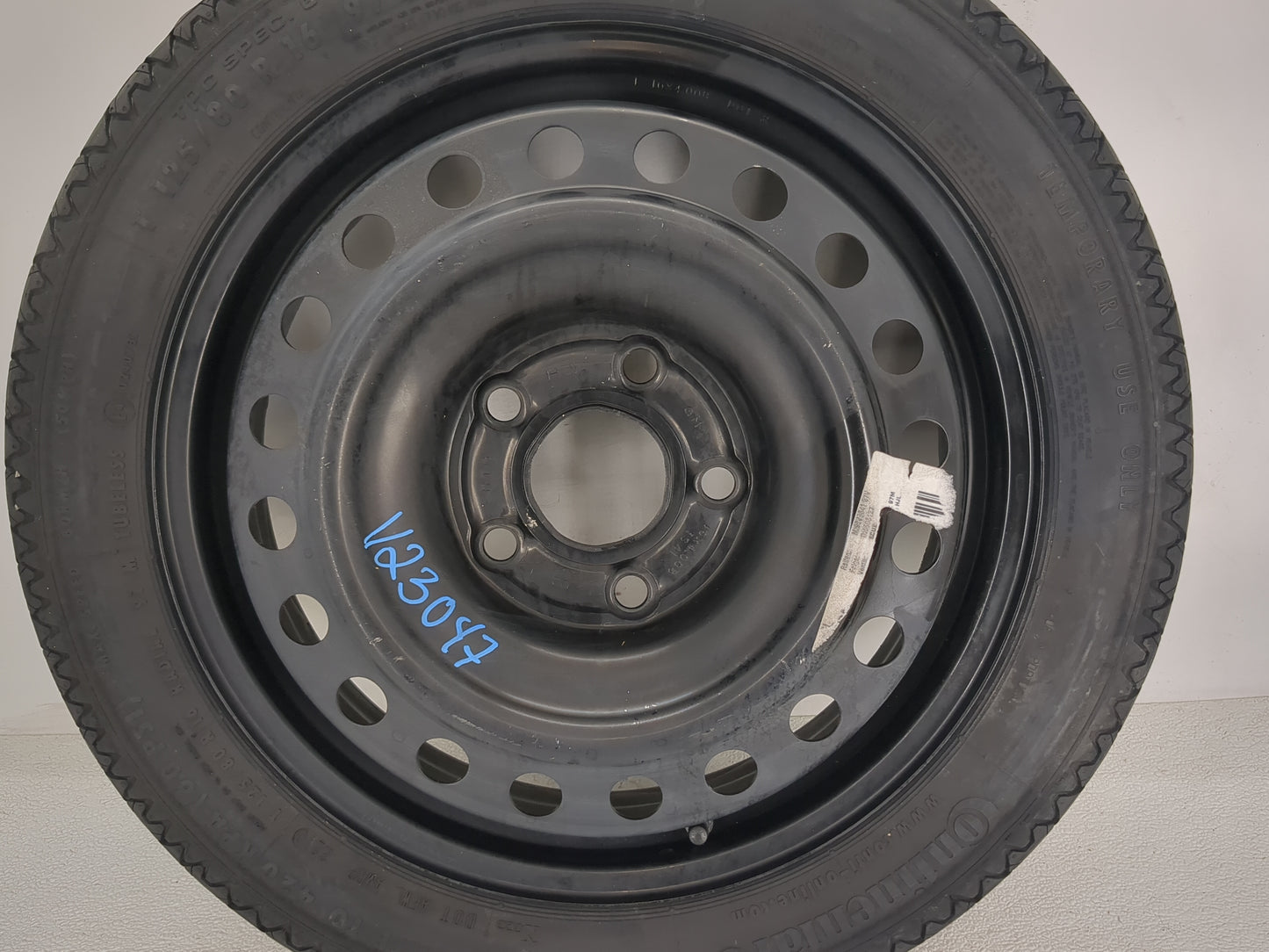 2011-2014 Buick Regal Spare Donut Tire Wheel Rim Oem 1455257 - Oemusedautoparts1.com