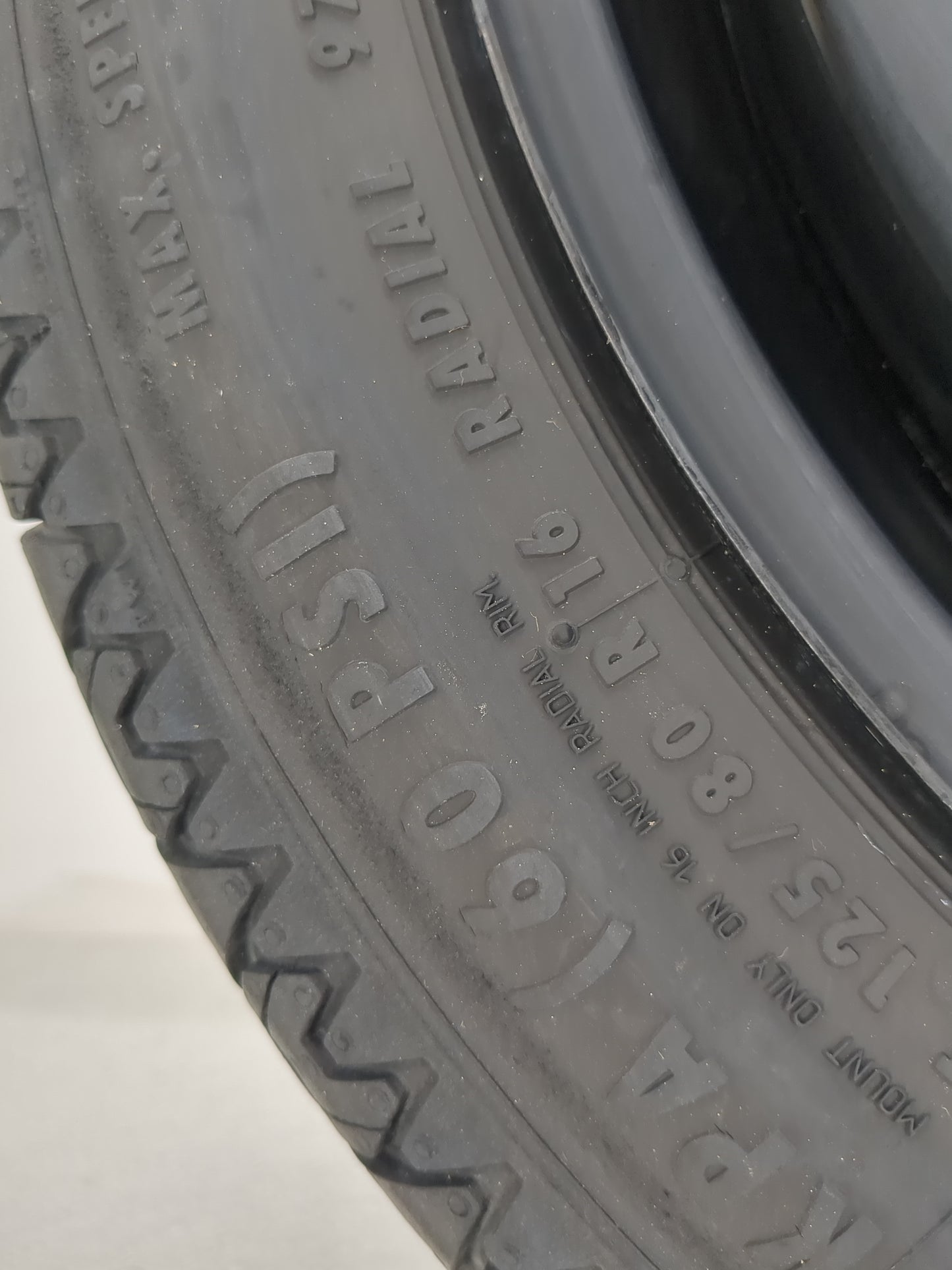 2011-2014 Buick Regal Spare Donut Tire Wheel Rim Oem 1455257 - Oemusedautoparts1.com