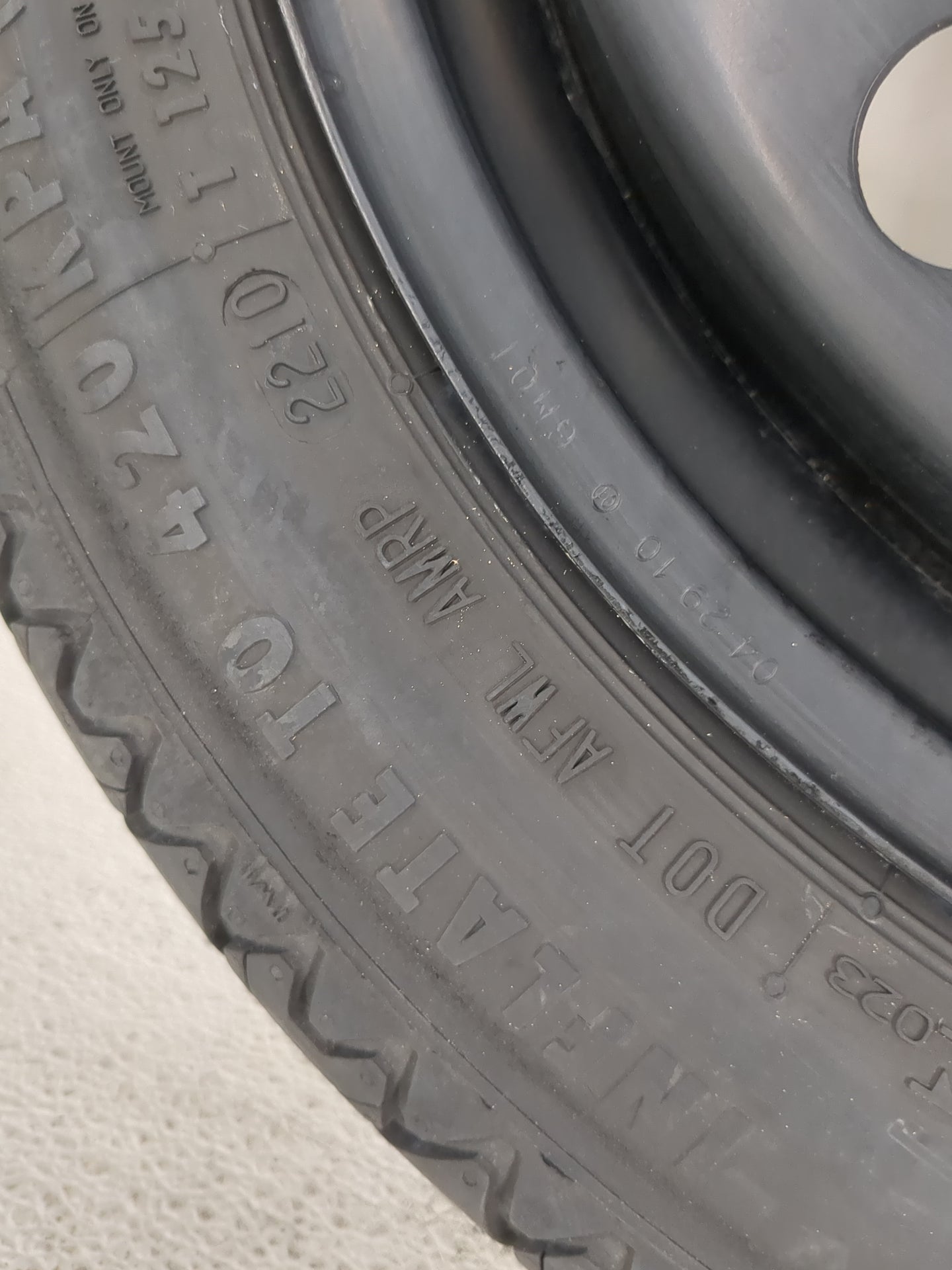 2011-2014 Buick Regal Spare Donut Tire Wheel Rim Oem 1455257 - Oemusedautoparts1.com
