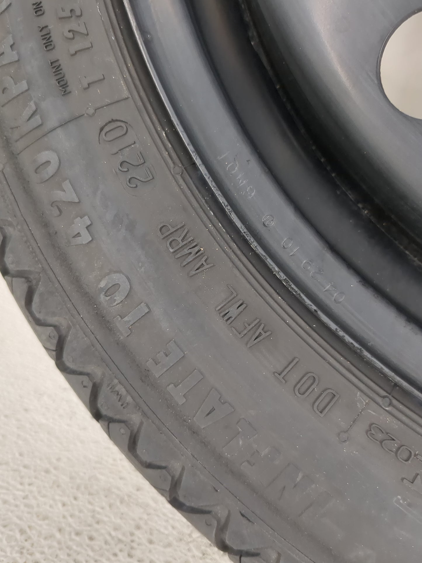 2011-2014 Buick Regal Spare Donut Tire Wheel Rim Oem 1455257 - Oemusedautoparts1.com