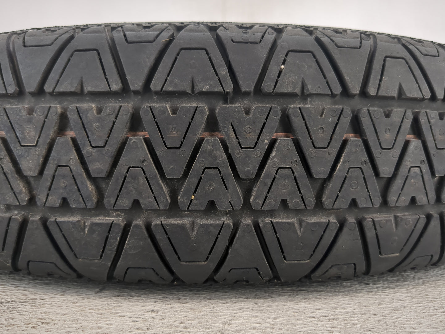 2011-2014 Buick Regal Spare Donut Tire Wheel Rim Oem 1455257 - Oemusedautoparts1.com