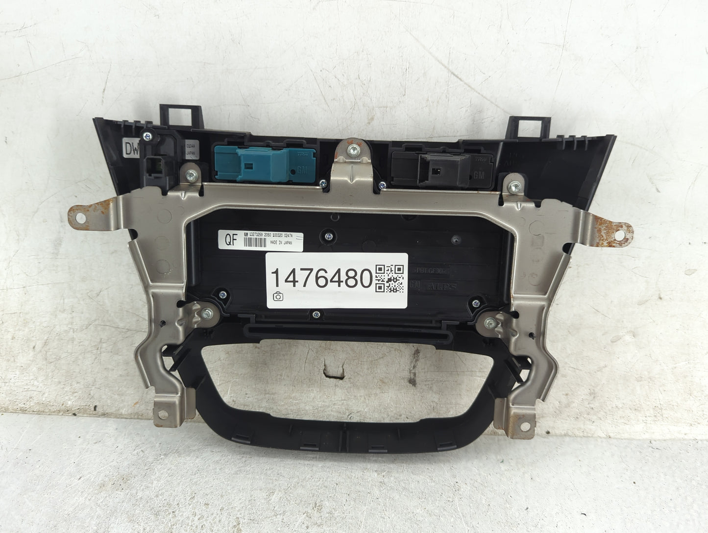 2011-2012 Buick Regal Radio Control Panel 1476480 - Oemusedautoparts1.com
