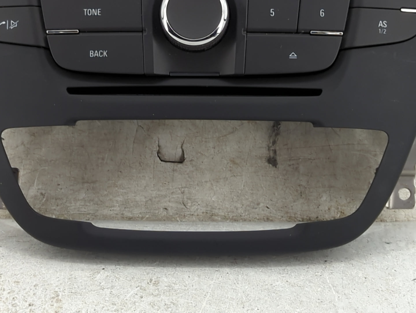 Buick Regal Radio Control Panel 1476481 - Oemusedautoparts1.com
