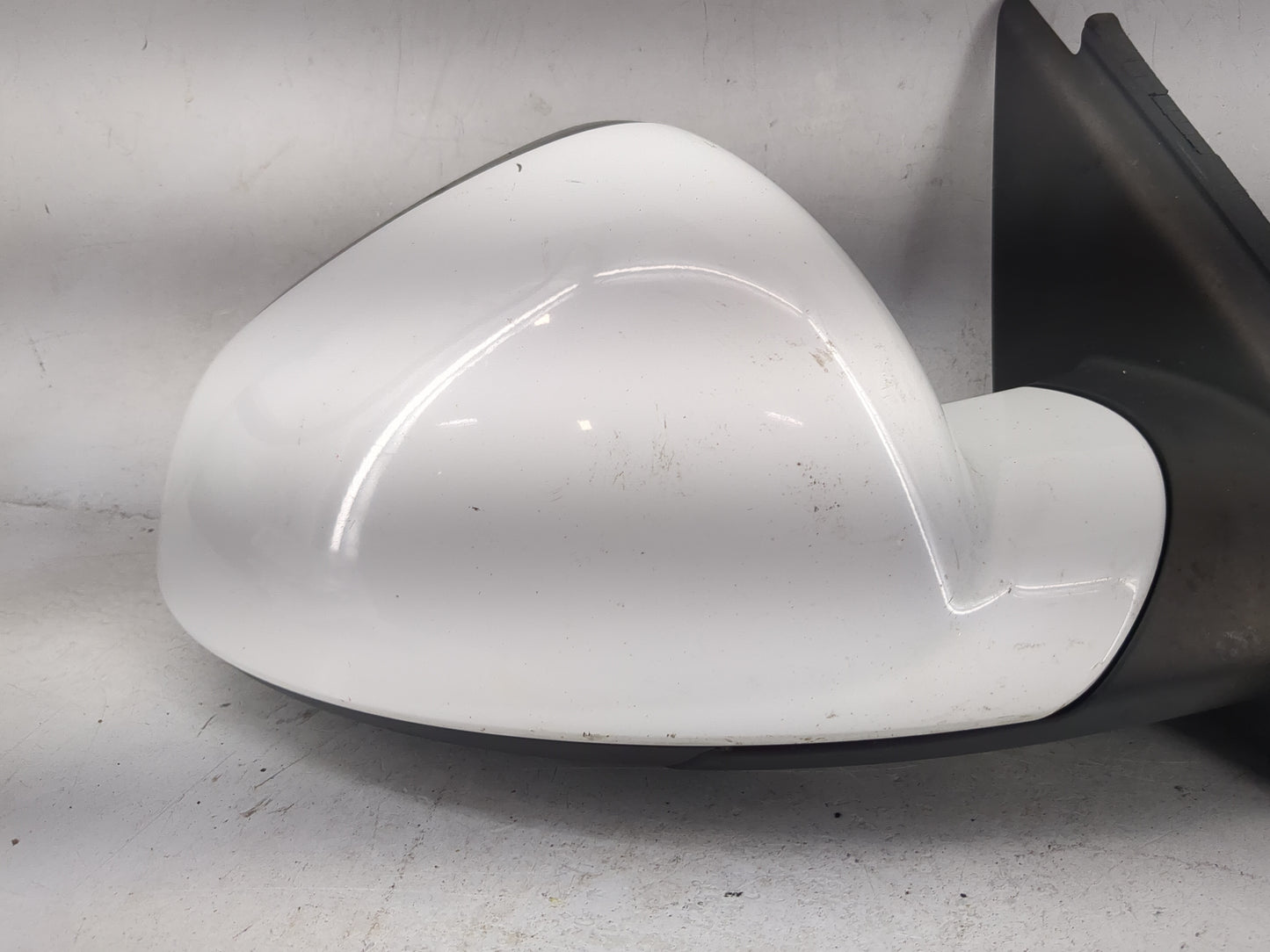 2011-2013 Buick Regal Passenger Side View Mirror - Right Door Mirror OEM Used - Oemusedautoparts1.com