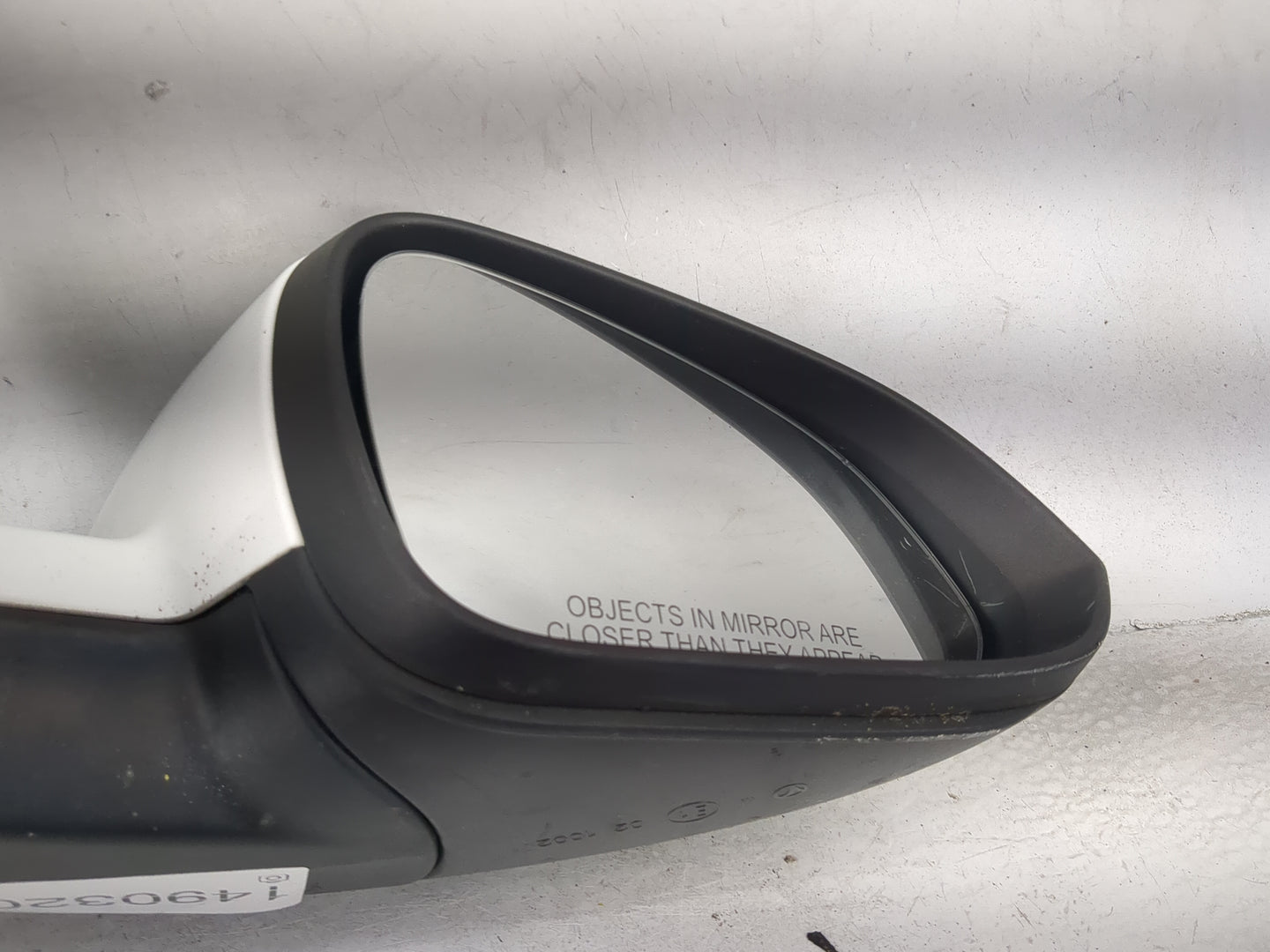 2011-2013 Buick Regal Passenger Side View Mirror - Right Door Mirror OEM Used - Oemusedautoparts1.com
