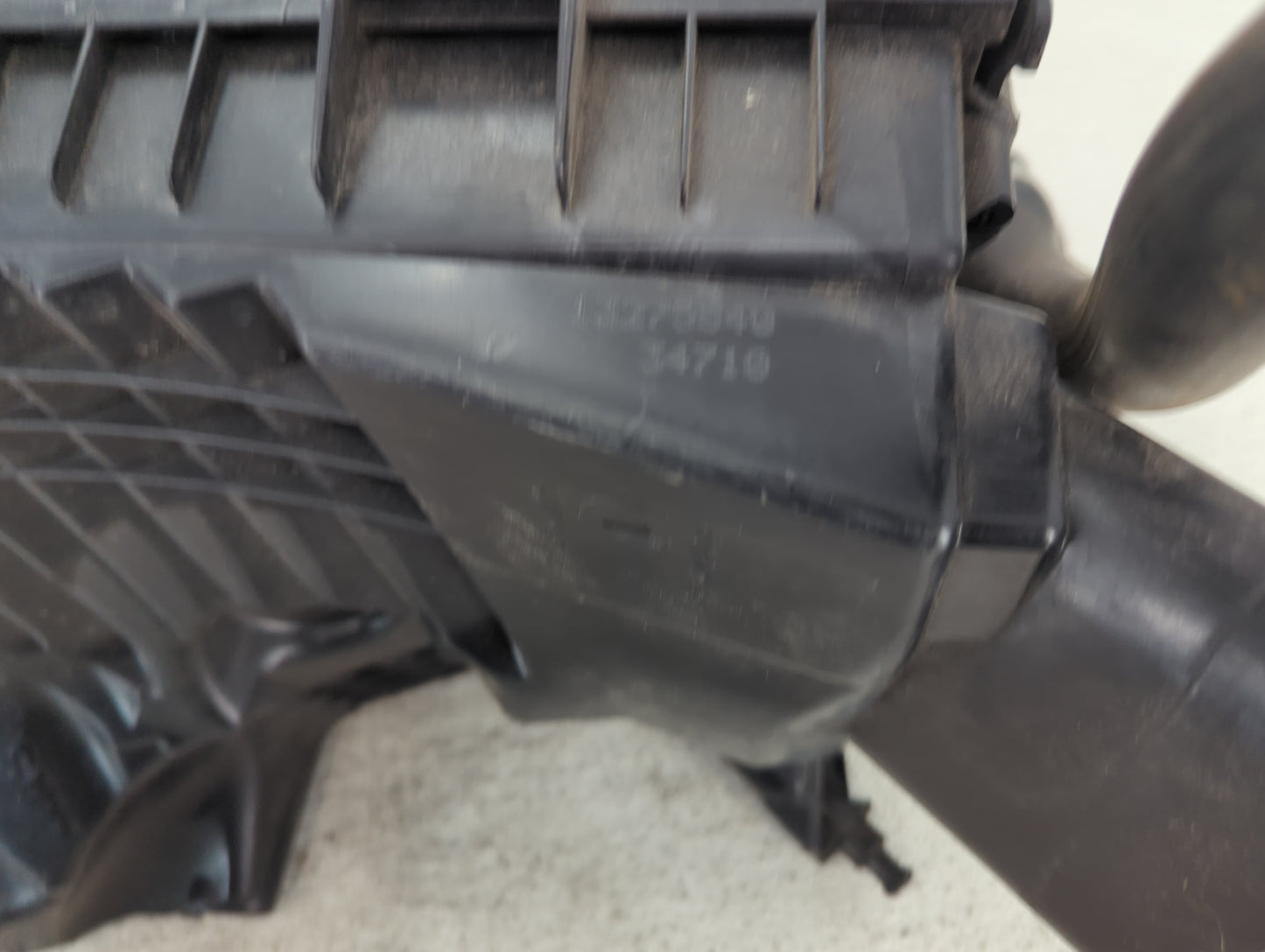 2011-2013 Buick Regal Air Cleaner Intake-duct Hose Tube - Oemusedautoparts1.com