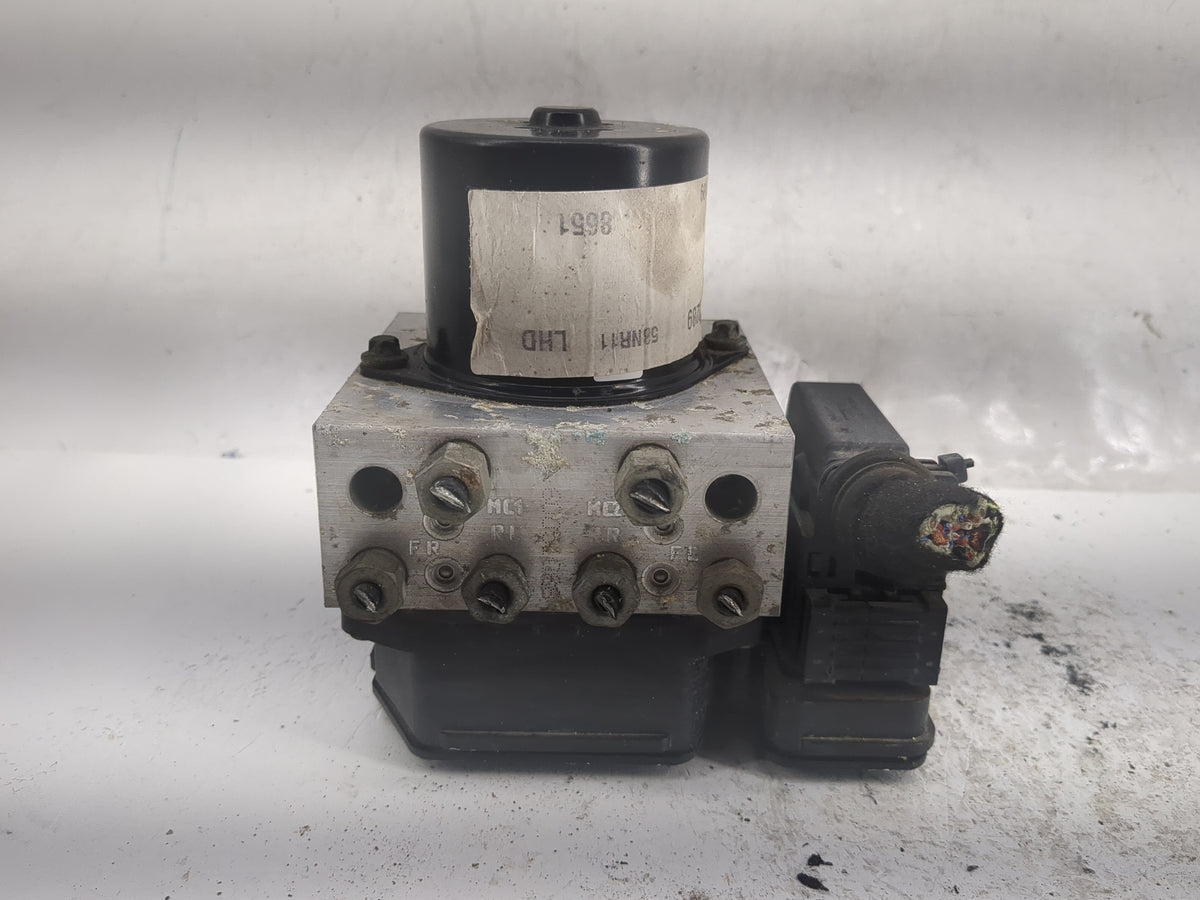 2011 Buick Regal Anti-Lock Brake ABS Pump Module Actuator OEM P/N:13328651 13327171 Fits OEM Used Auto Parts - Oemusedautopa