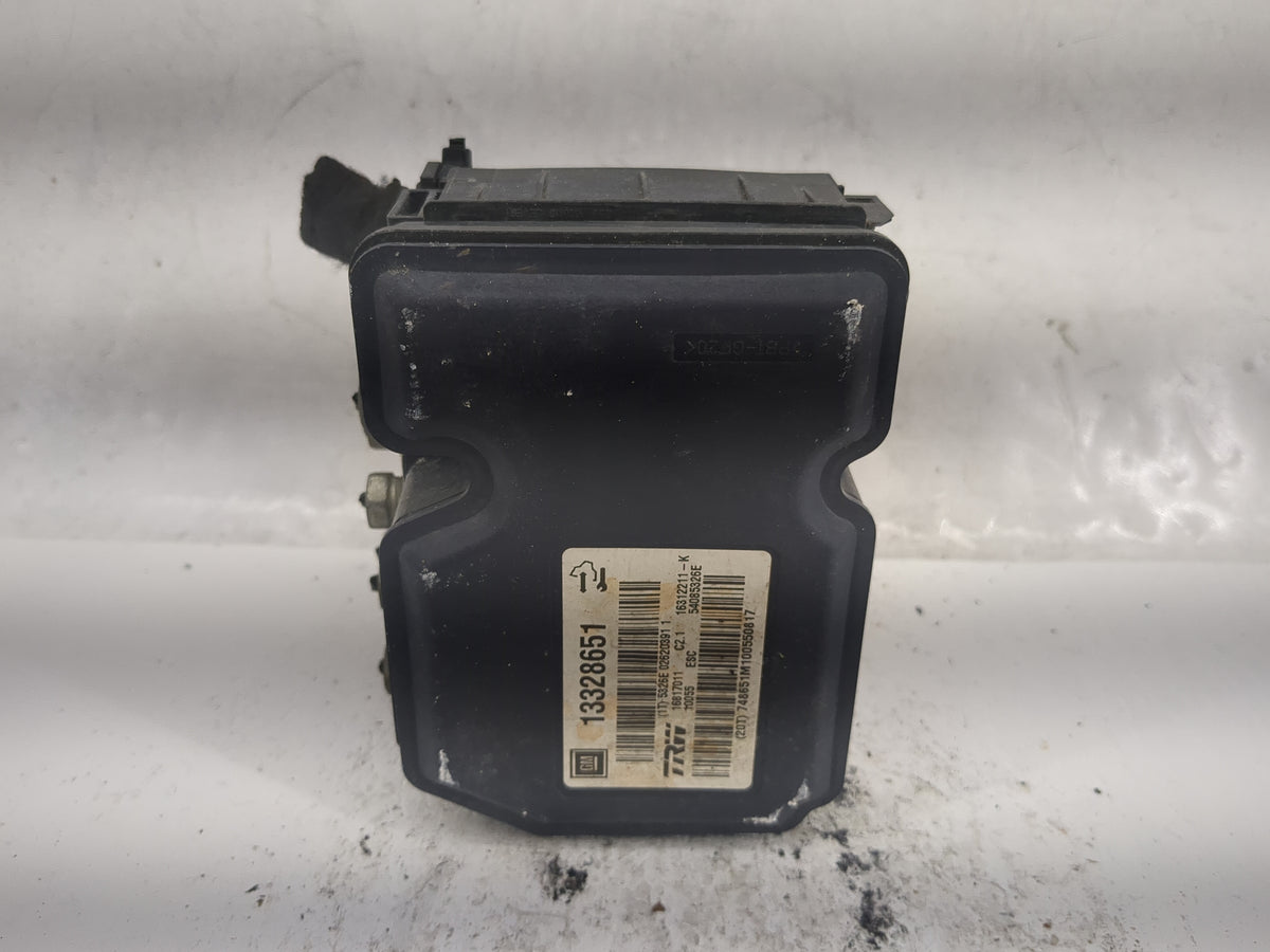 2011 Buick Regal Anti-Lock Brake ABS Pump Module Actuator OEM P/N:13328651 13327171 Fits OEM Used Auto Parts - Oemusedautopa