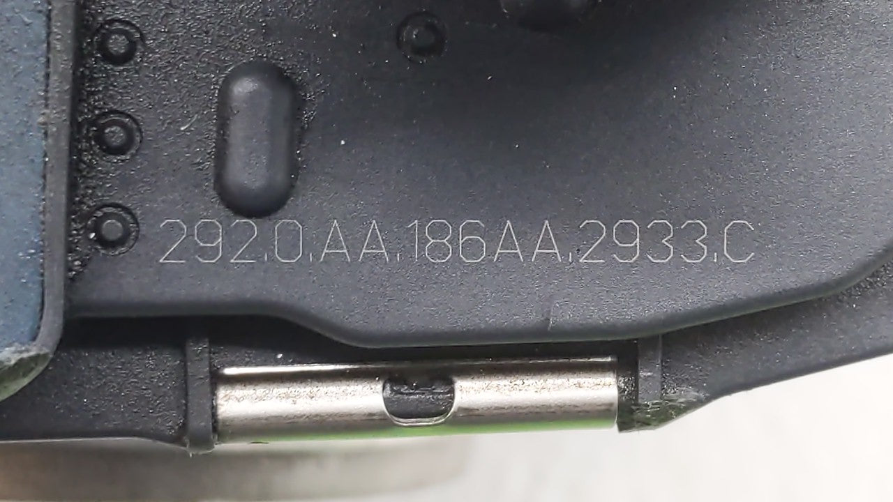 2011 Buick Regal Throttle Body P/N:186AA Fits Fits 2007 2008 2009 2010 2012 OEM Used Auto Parts - Oemusedautoparts1.com