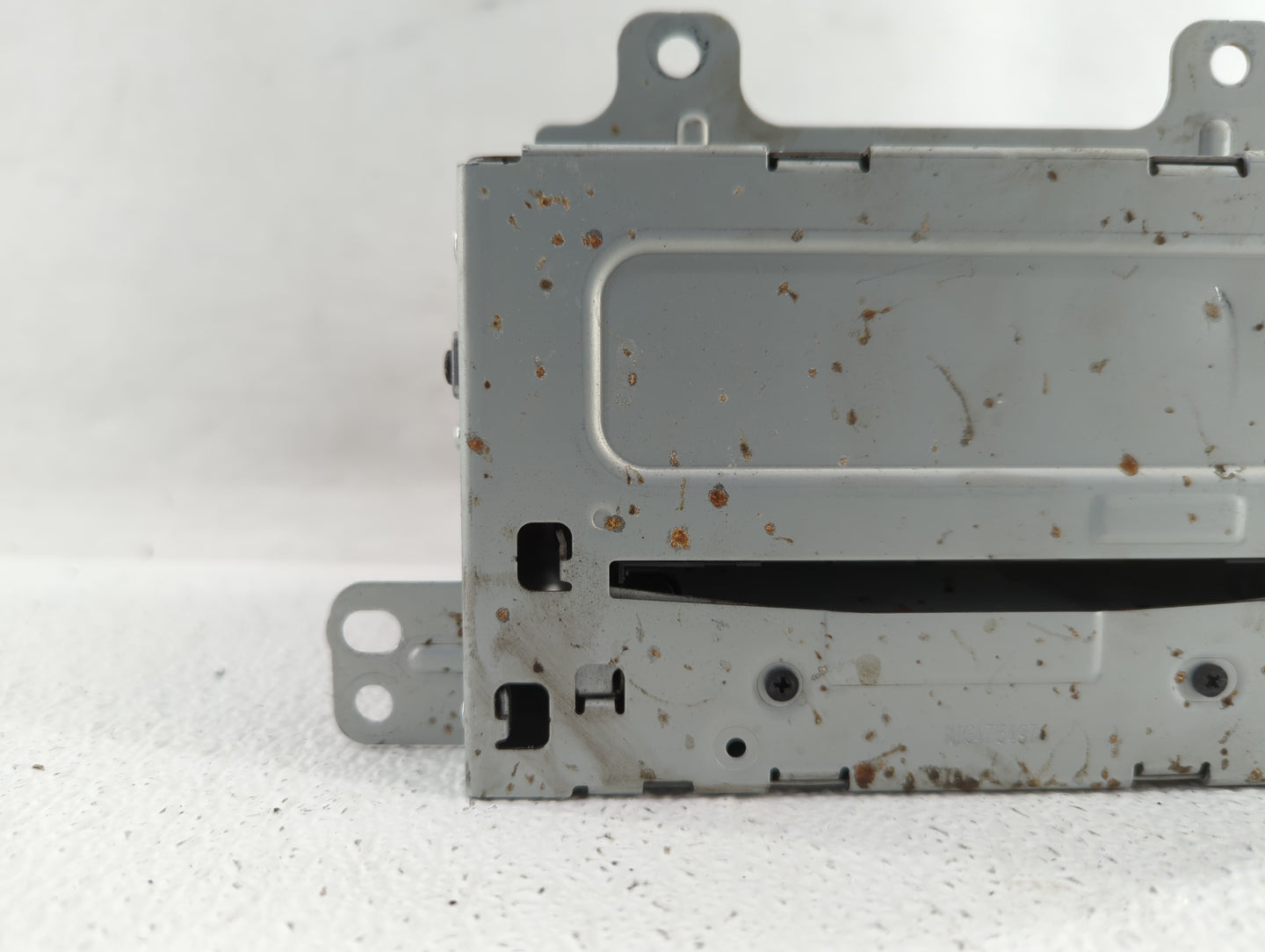2011-2012 Buick Regal Radio AM FM Cd Player Receiver Replacement P/N:20983517 20907419, 22870782 Fits Fits 2010 2011 2012 OE