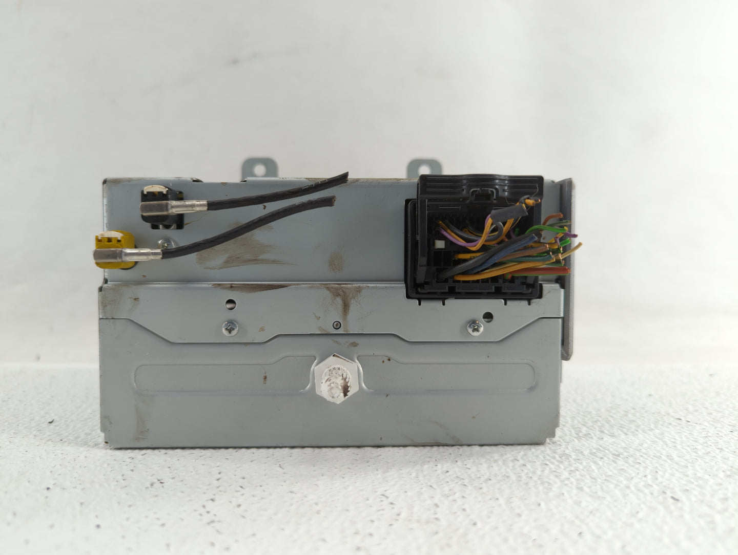 2011-2012 Buick Regal Radio AM FM Cd Player Receiver Replacement P/N:20983517 20907419, 22870782 Fits Fits 2010 2011 2012 OE