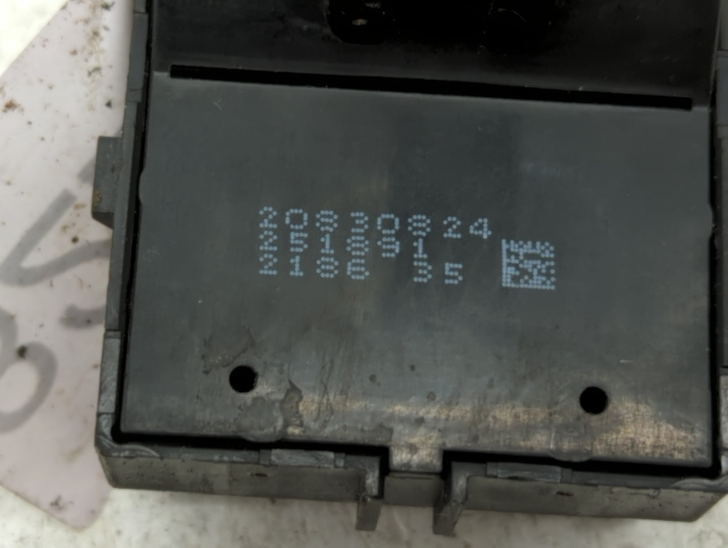 2011 Buick Regal Master Power Window Switch Replacement Driver Side Left P/N:13320973 20830838, 20830824 Fits Fits 2012 OEM 