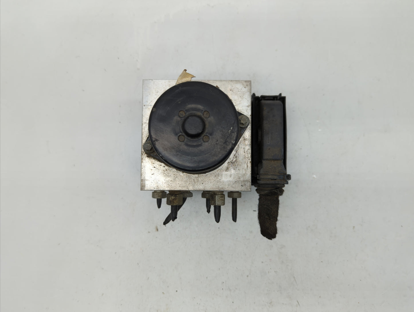 2011 Buick Regal ABS Pump Control Module Replacement P/N:13328651 13332549, 22757649, 22757639 Fits OEM Used Auto Parts - Oe