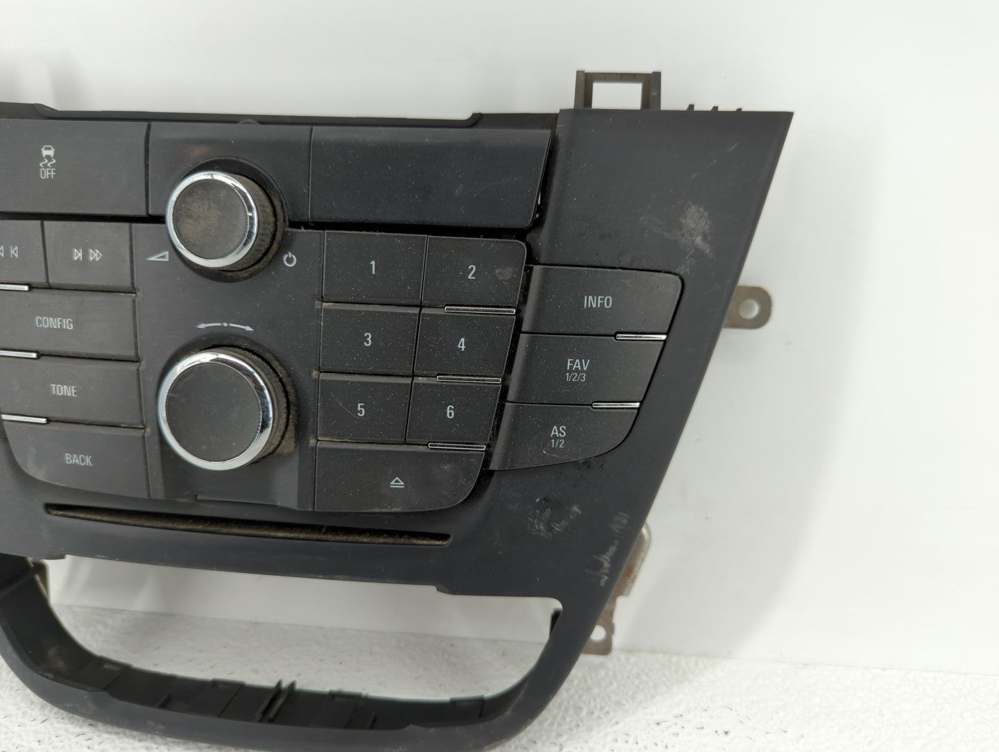 2011-2012 Buick Regal Am Fm Cd Player Radio Receiver - Oemusedautoparts1.com