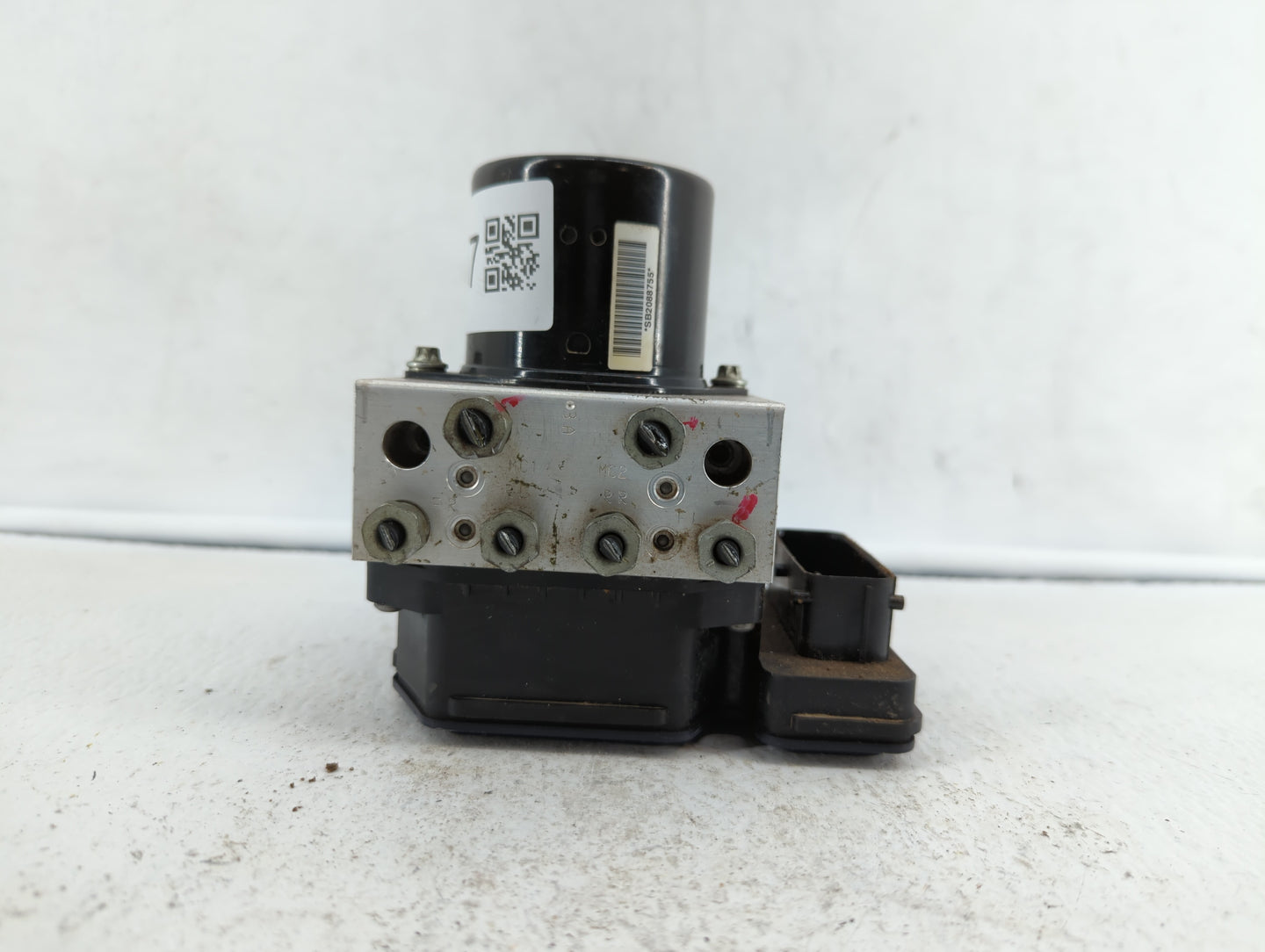 2011 Buick Regal ABS Pump Control Module Replacement P/N:13328651 13332549, 22757649, 22757639 Fits OEM Used Auto Parts - Oe