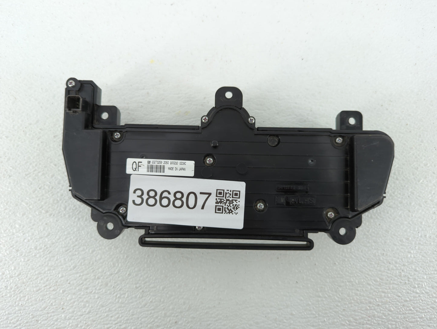 2011-2012 Buick Regal Radio AM FM Cd Player Receiver Replacement P/N:20983517 13273259, 13277916 Fits Fits 2011 2012 OEM Use
