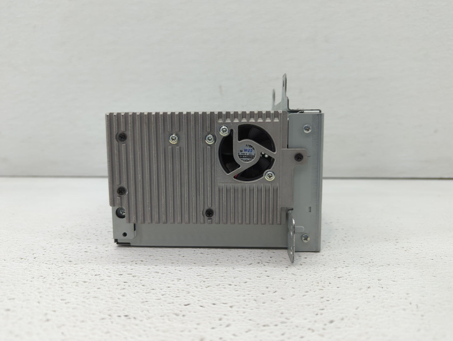 2011-2012 Buick Regal Am Fm Cd Player Radio Receiver - Oemusedautoparts1.com