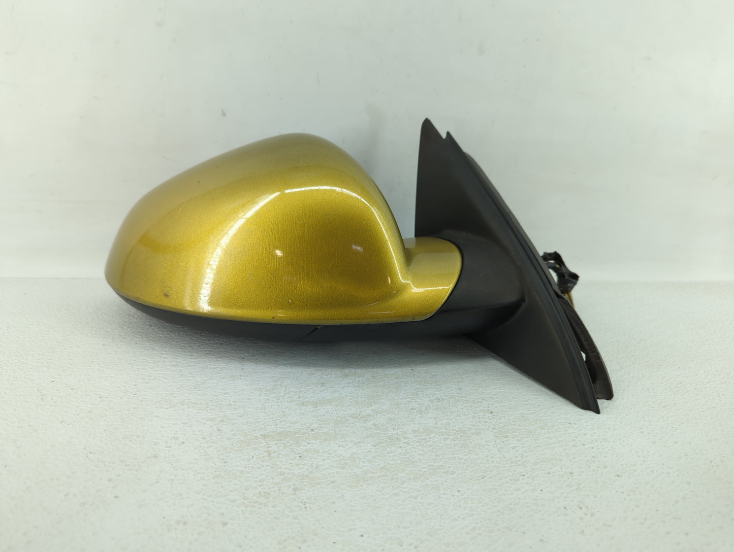 2011-2013 Buick Regal Passenger Side View Mirror - Right Door Mirror OEM Used - Oemusedautoparts1.com
