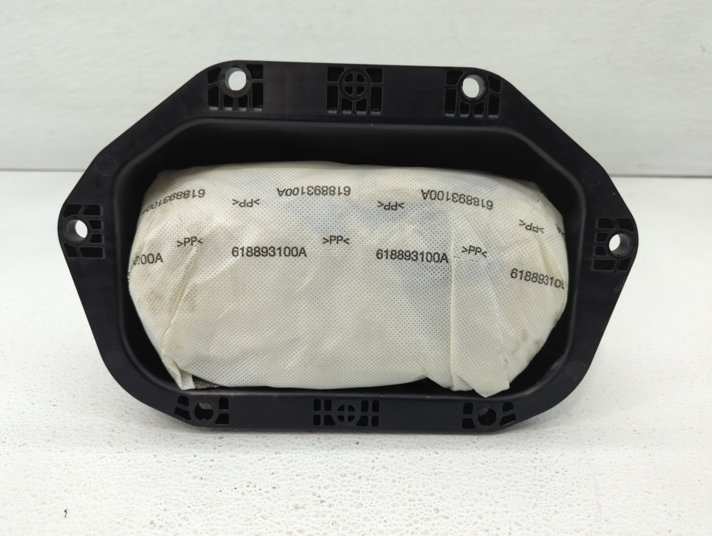 2011-2012 Buick Regal Air Bag Passenger Right Dashboard Oem - Oemusedautoparts1.com