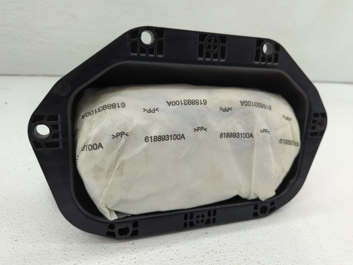 2011-2012 Buick Regal Air Bag Passenger Right Dashboard Oem - Oemusedautoparts1.com