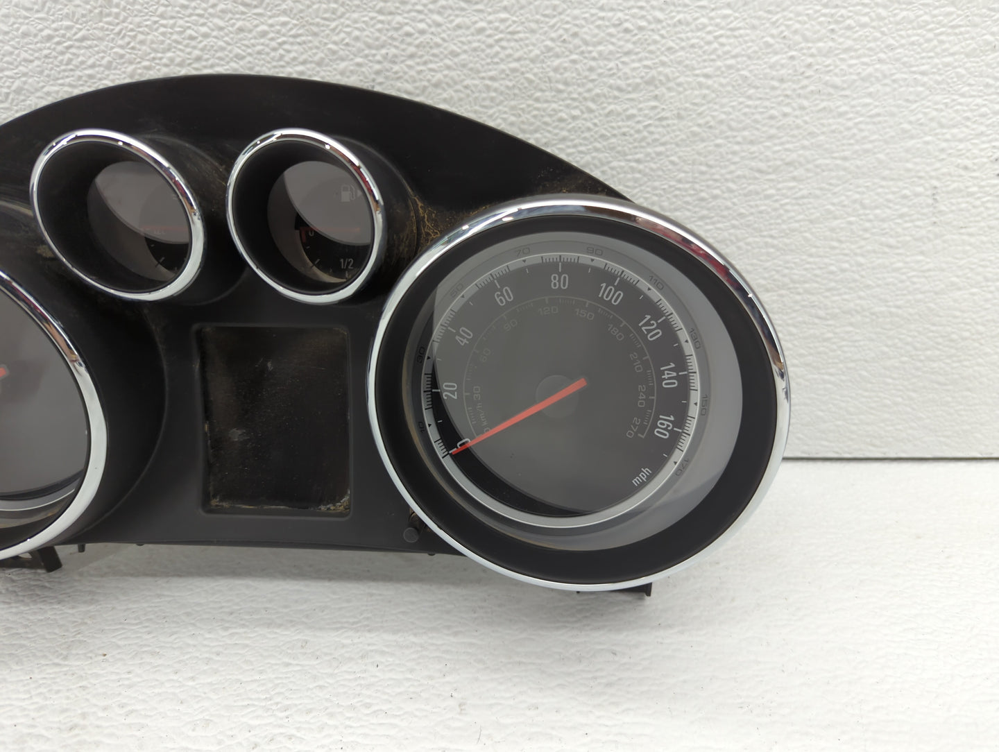 2011 Buick Regal Instrument Cluster Speedometer Gauges P/N:13332274 Fits OEM Used Auto Parts - Oemusedautoparts1.com