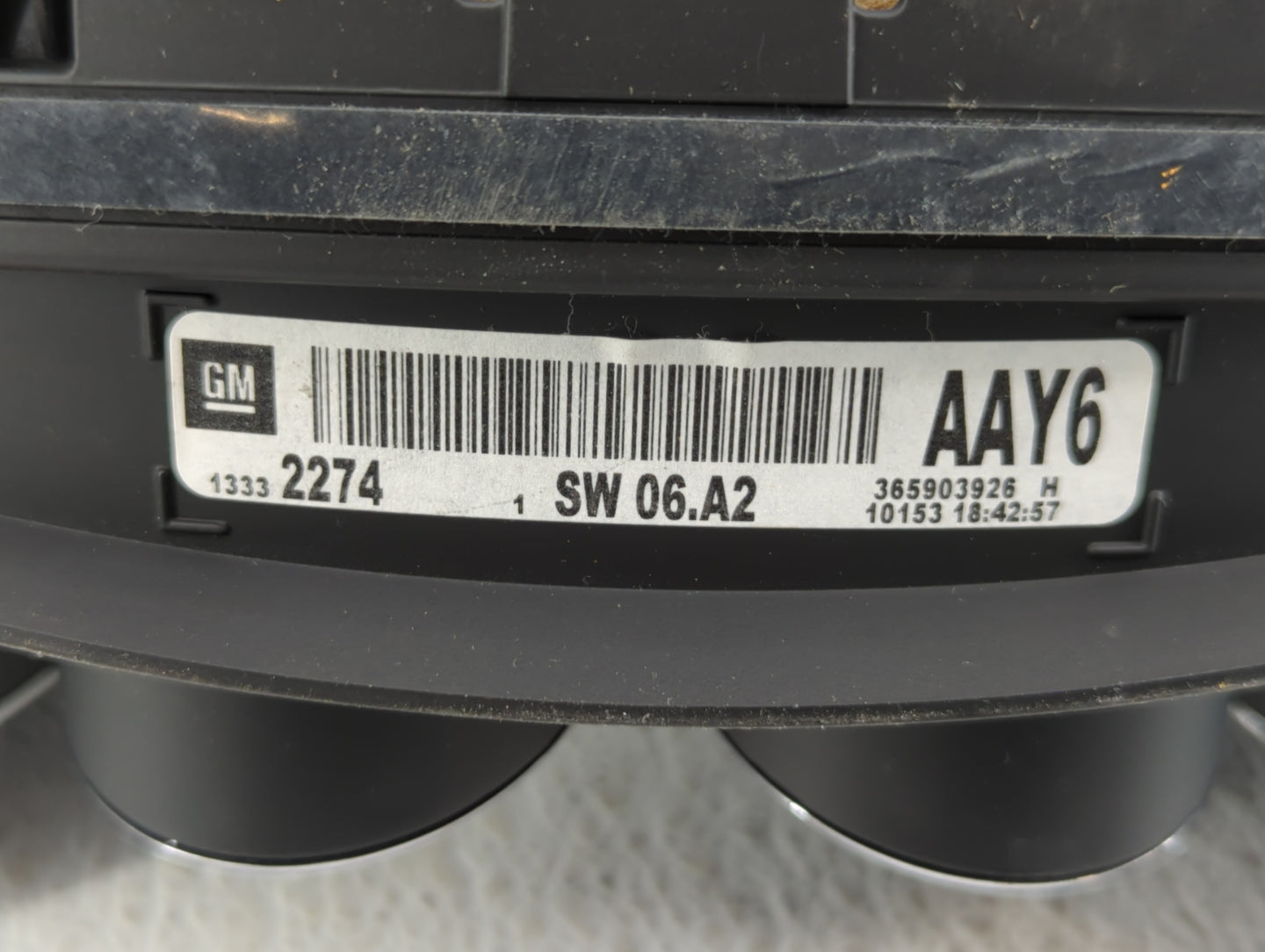 2011 Buick Regal Instrument Cluster Speedometer Gauges P/N:13332274 Fits OEM Used Auto Parts - Oemusedautoparts1.com