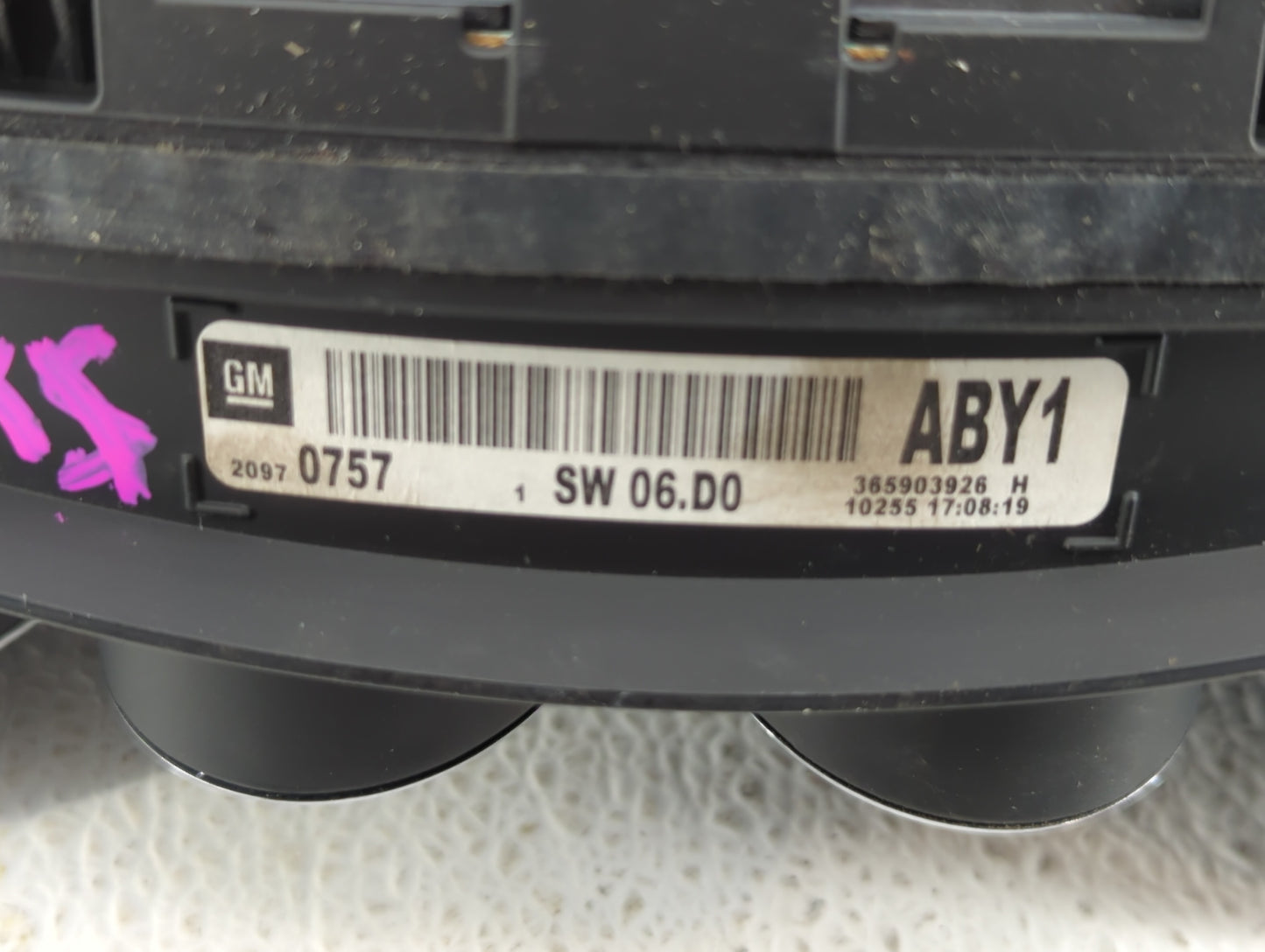 2011 Buick Regal Instrument Cluster Speedometer Gauges P/N:20970757 Fits OEM Used Auto Parts - Oemusedautoparts1.com