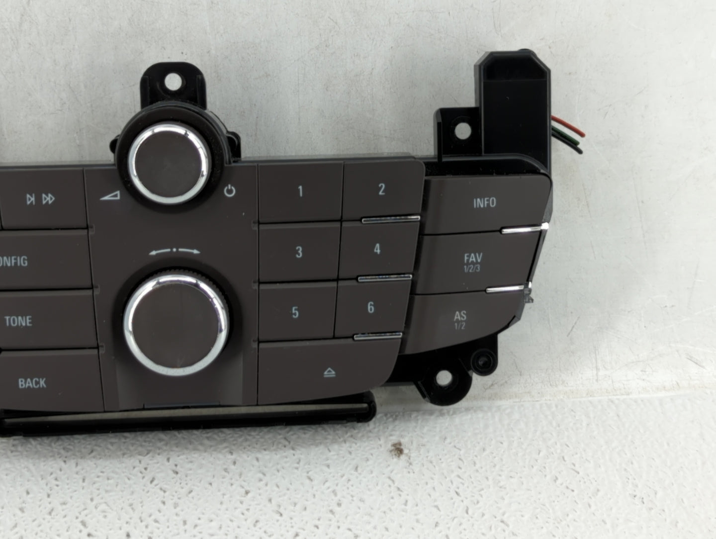 2011-2012 Buick Regal Radio Control Panel - Oemusedautoparts1.com