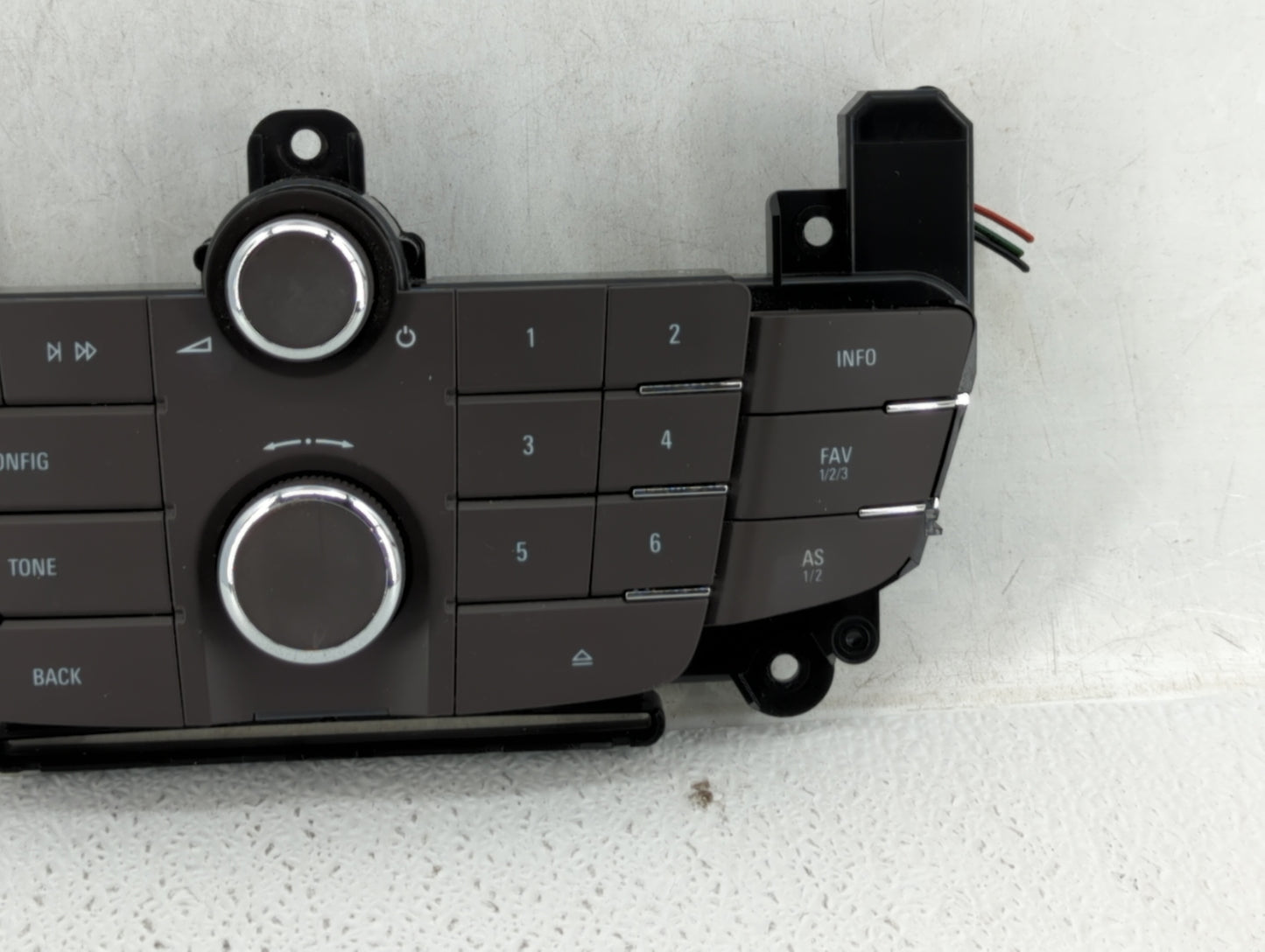 2011-2012 Buick Regal Radio Control Panel - Oemusedautoparts1.com