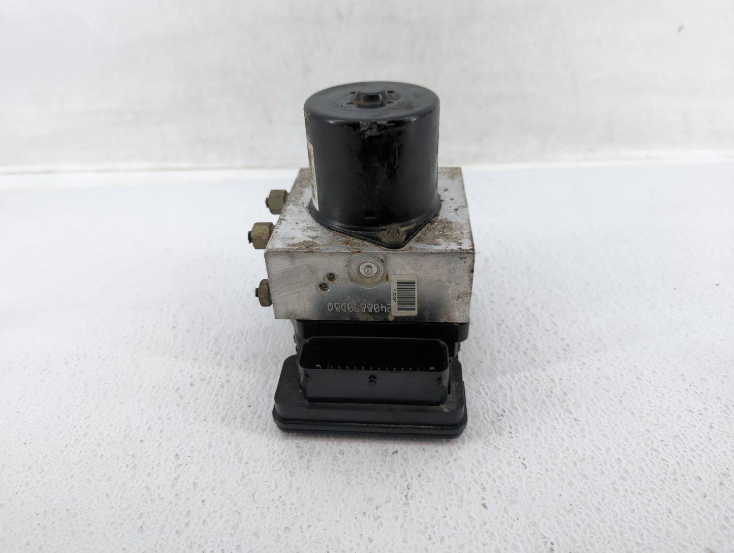 2011 Buick Regal ABS Pump Control Module Replacement P/N:13332549 Fits OEM Used Auto Parts - Oemusedautoparts1.com