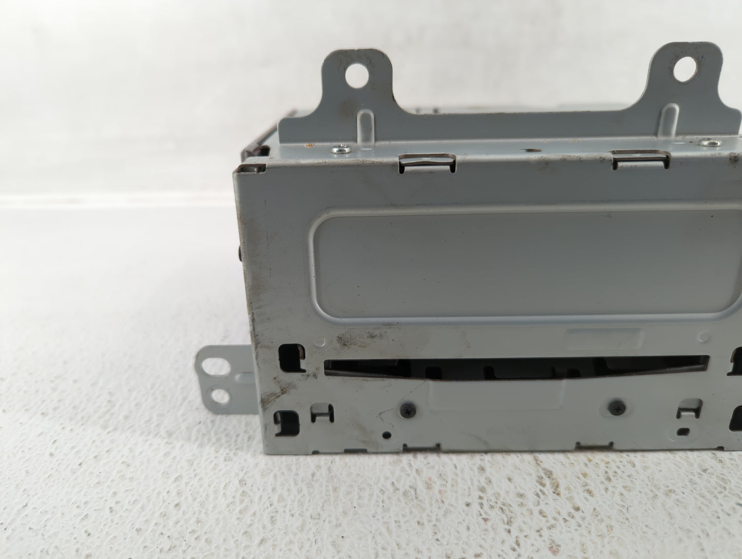 2011 Buick Regal Radio AM FM Cd Player Receiver Replacement P/N:20983517 Fits Fits 2010 OEM Used Auto Parts - Oemusedautopar