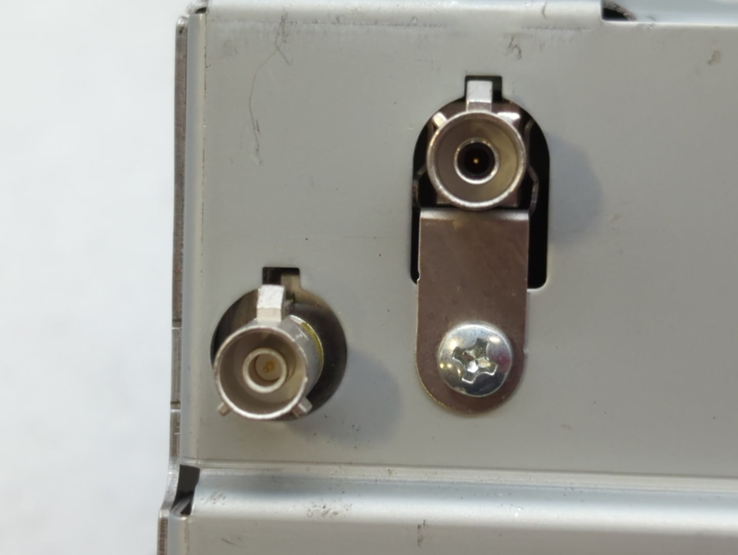 2011-2011 Buick Regal Am Fm Cd Player Radio Receiver - Oemusedautoparts1.com