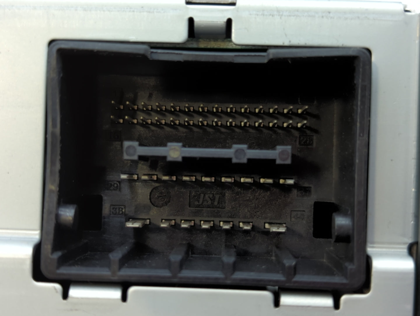 2011-2011 Buick Regal Am Fm Cd Player Radio Receiver - Oemusedautoparts1.com
