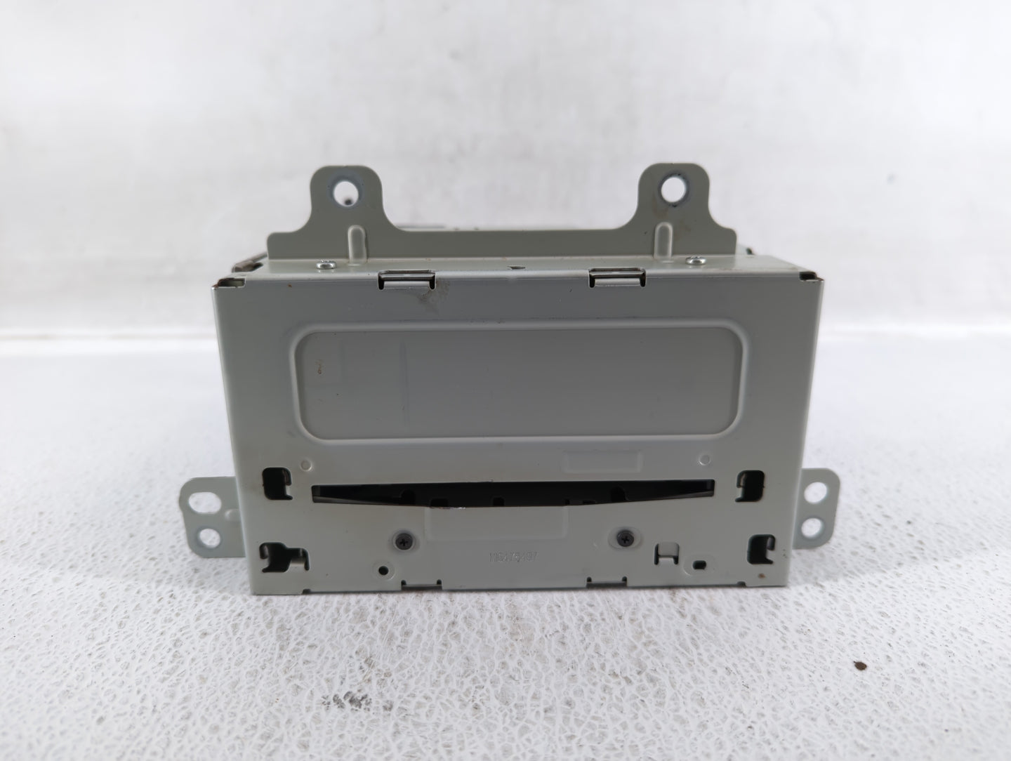 2011-2011 Buick Regal Am Fm Cd Player Radio Receiver - Oemusedautoparts1.com